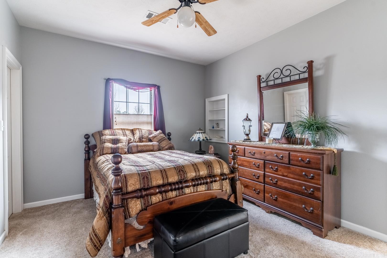 WINDSOR PARK - Residential