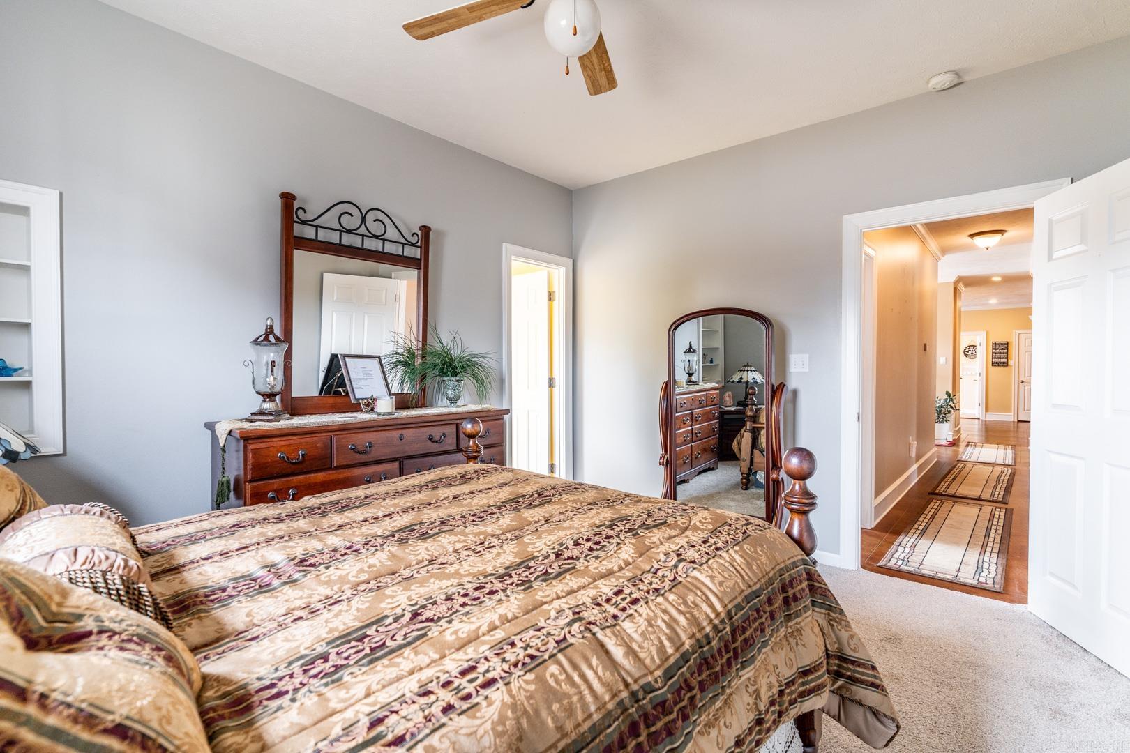 WINDSOR PARK - Residential