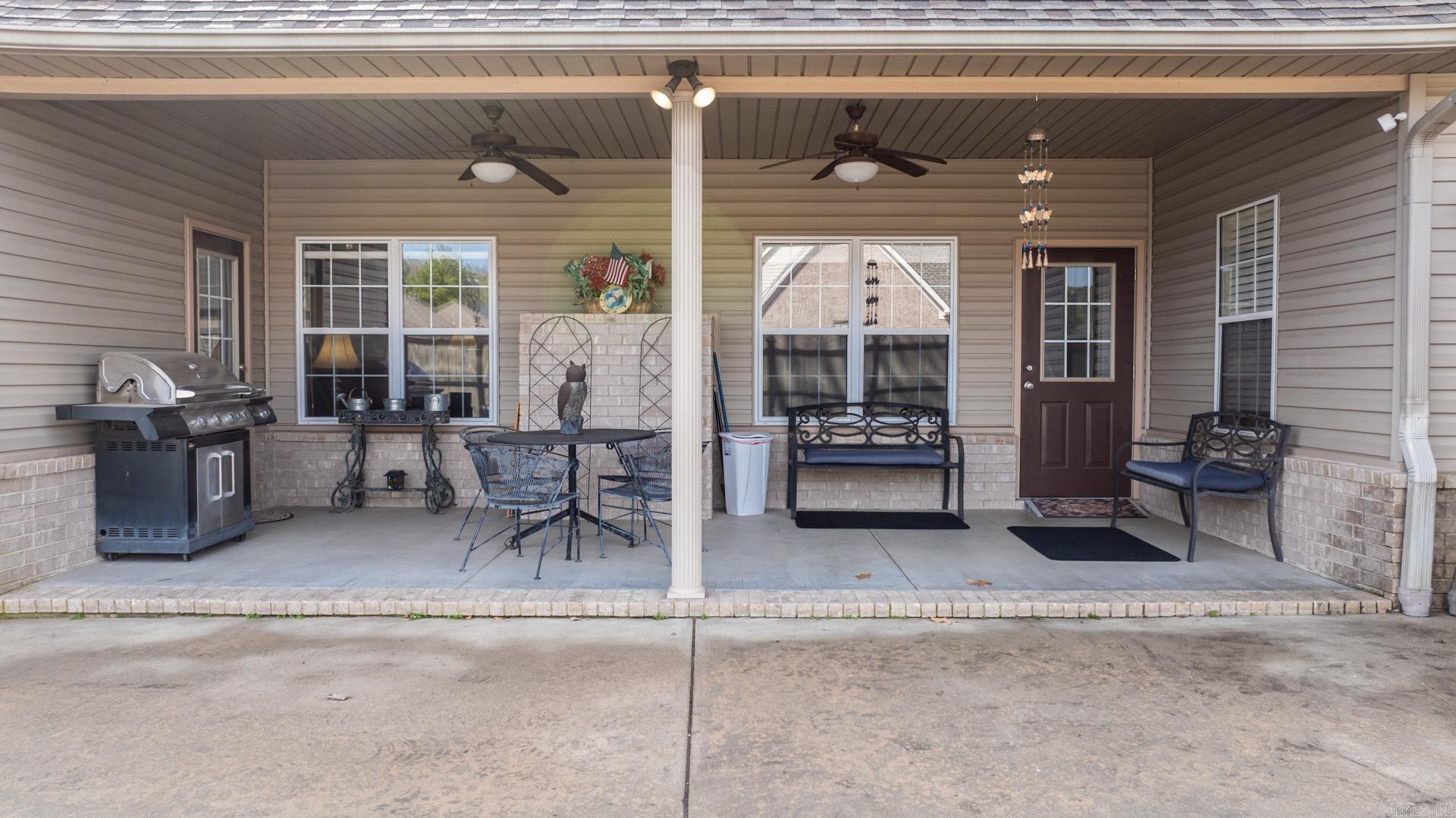 WINDSOR PARK - Residential