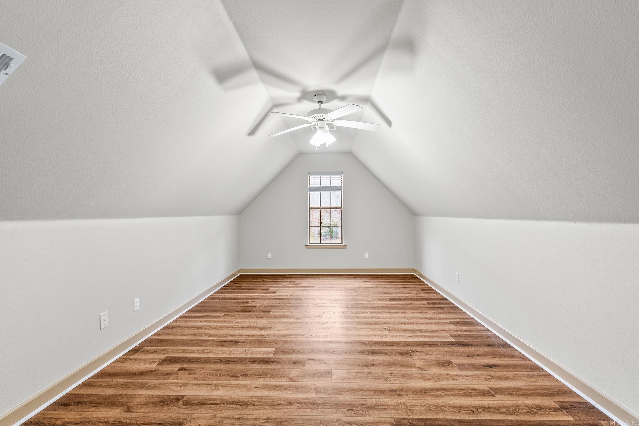 Woodlands Edge - Residential Lease