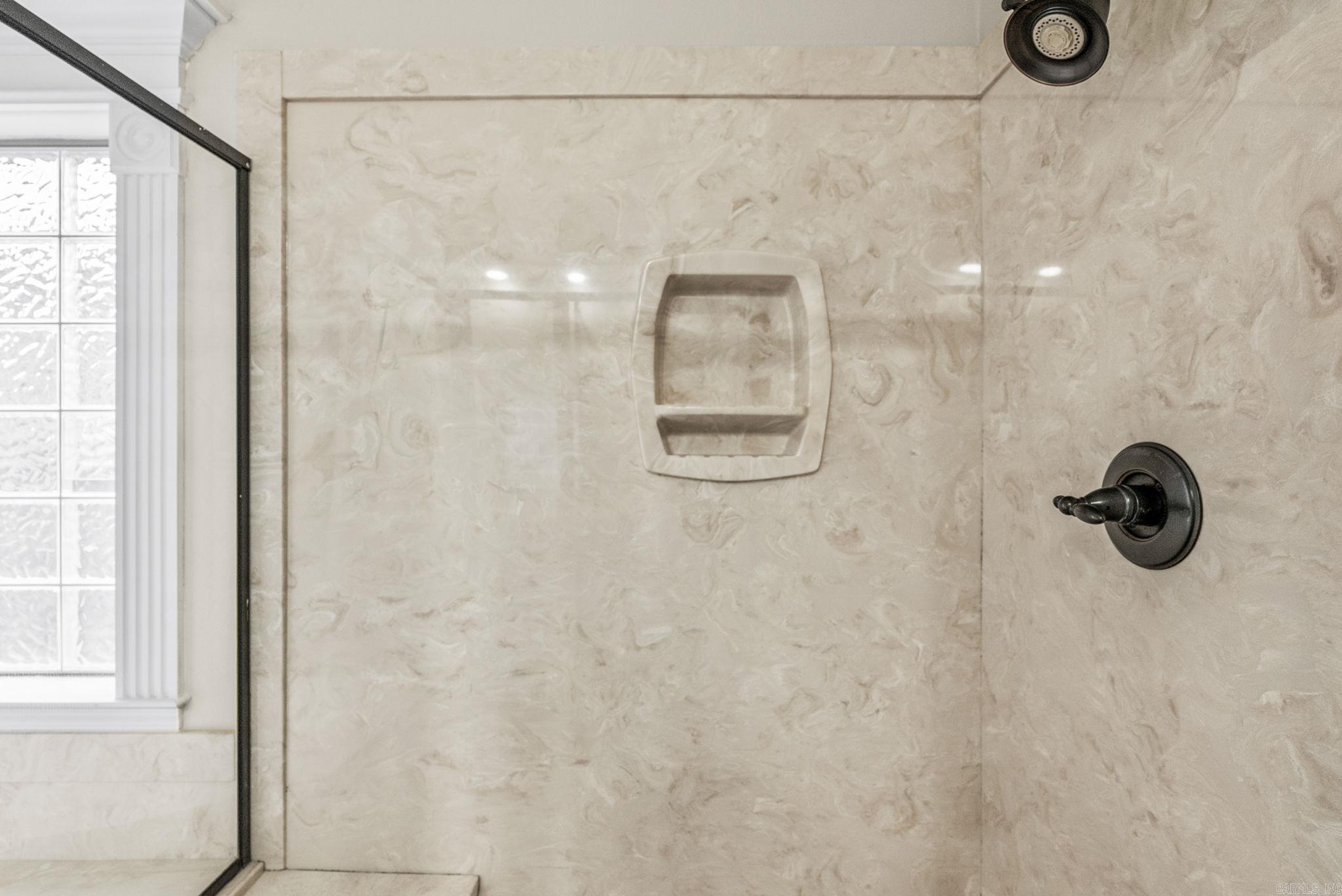 Woodlands Edge - Residential Lease