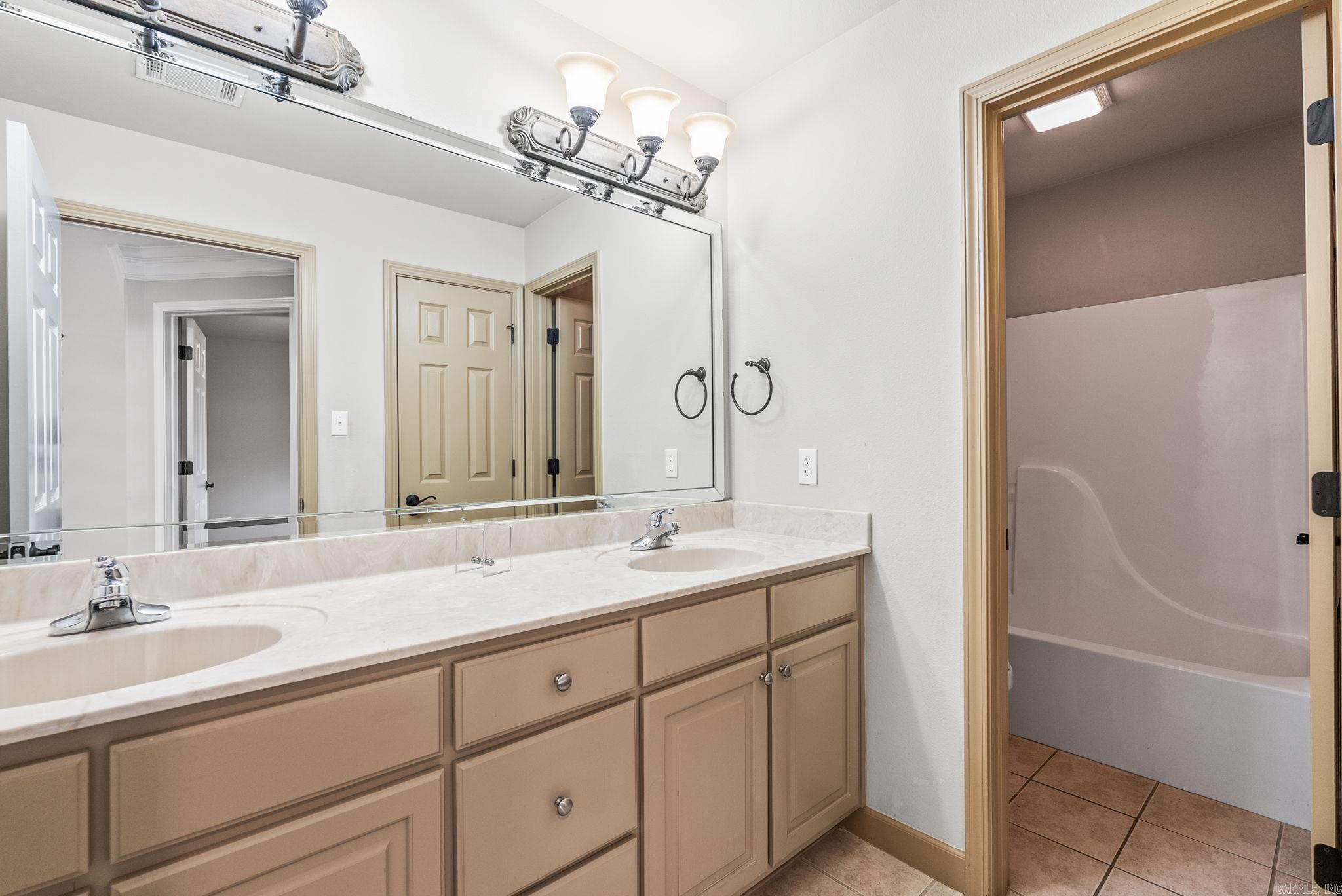 Woodlands Edge - Residential Lease