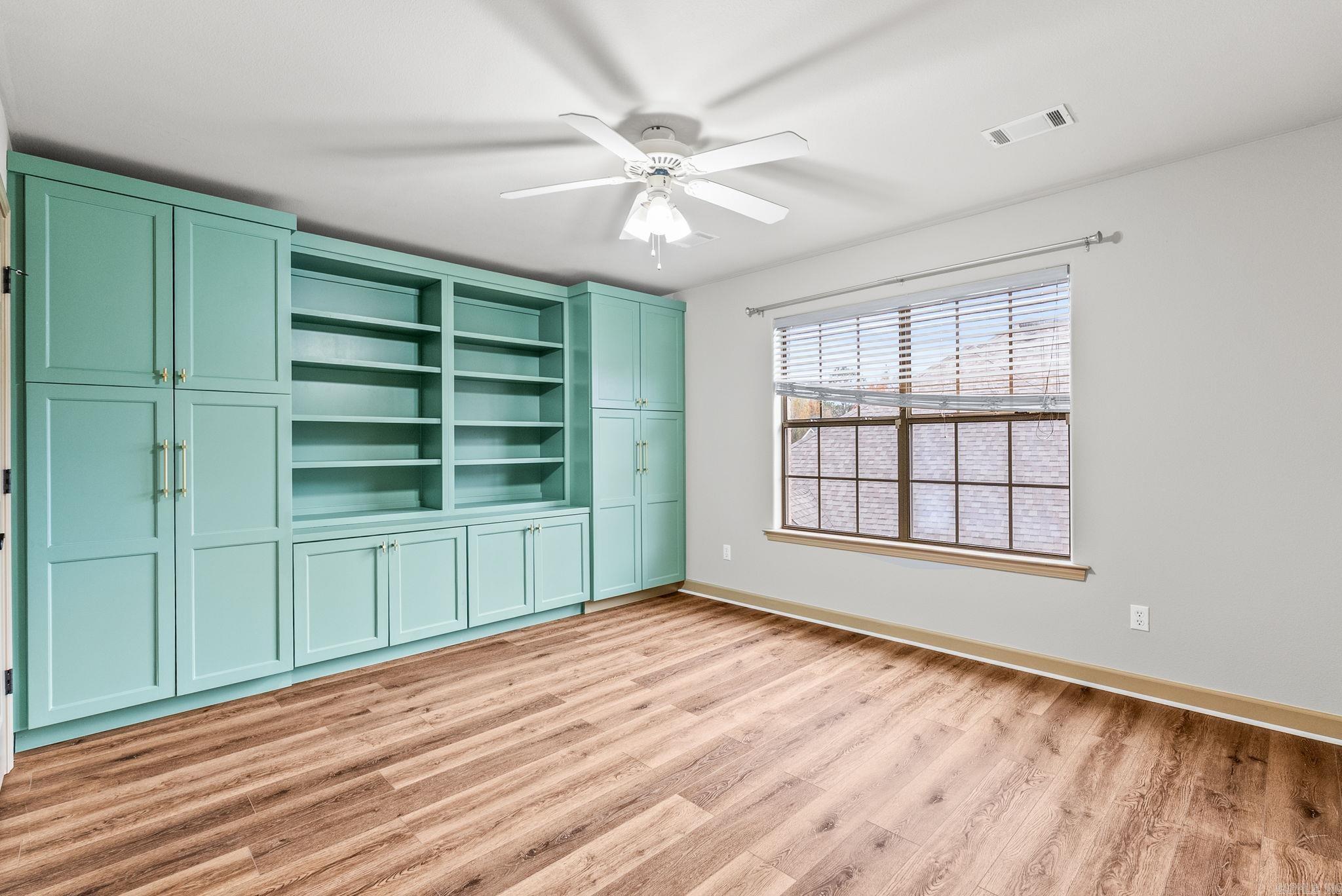 Woodlands Edge - Residential Lease