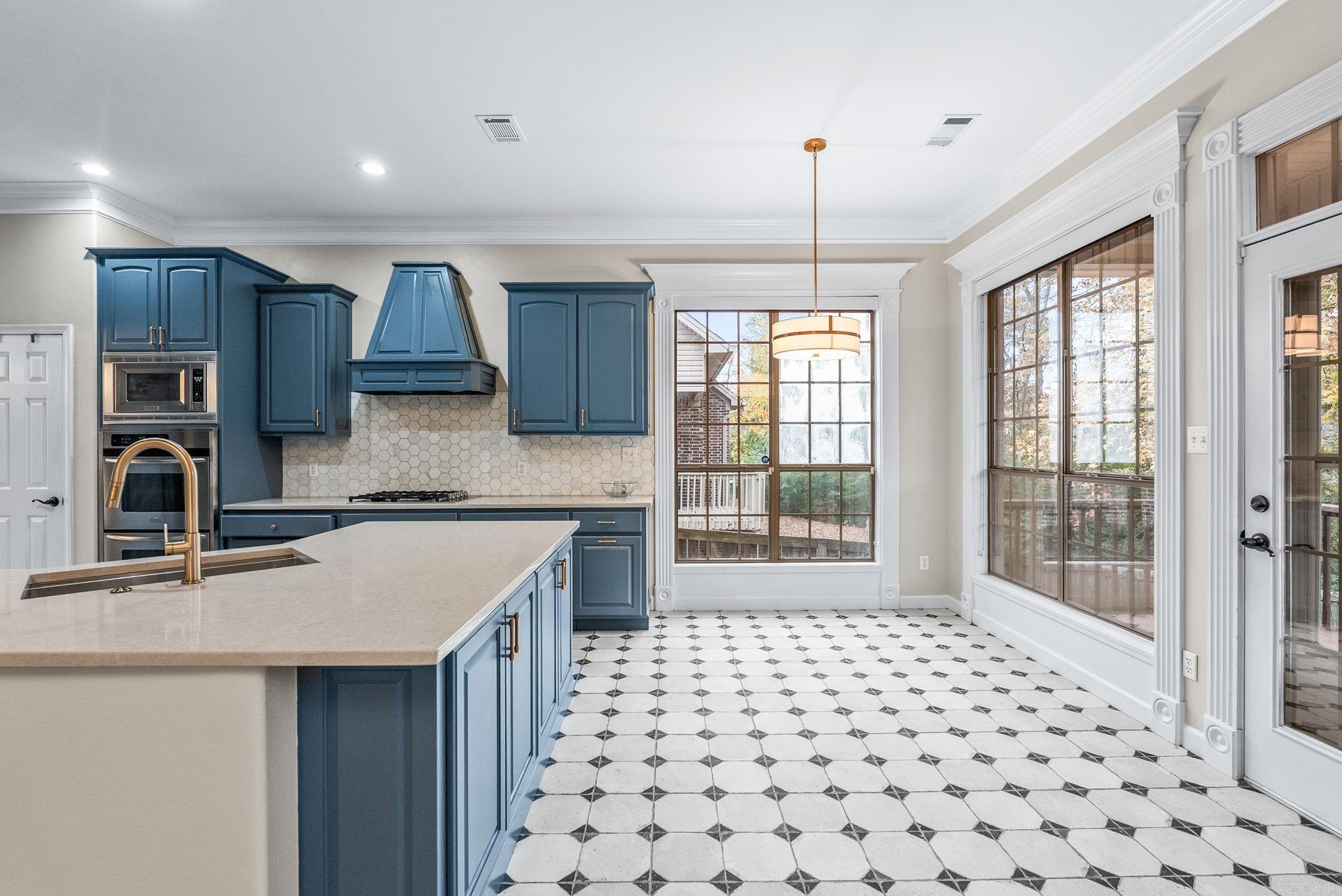 Woodlands Edge - Residential Lease