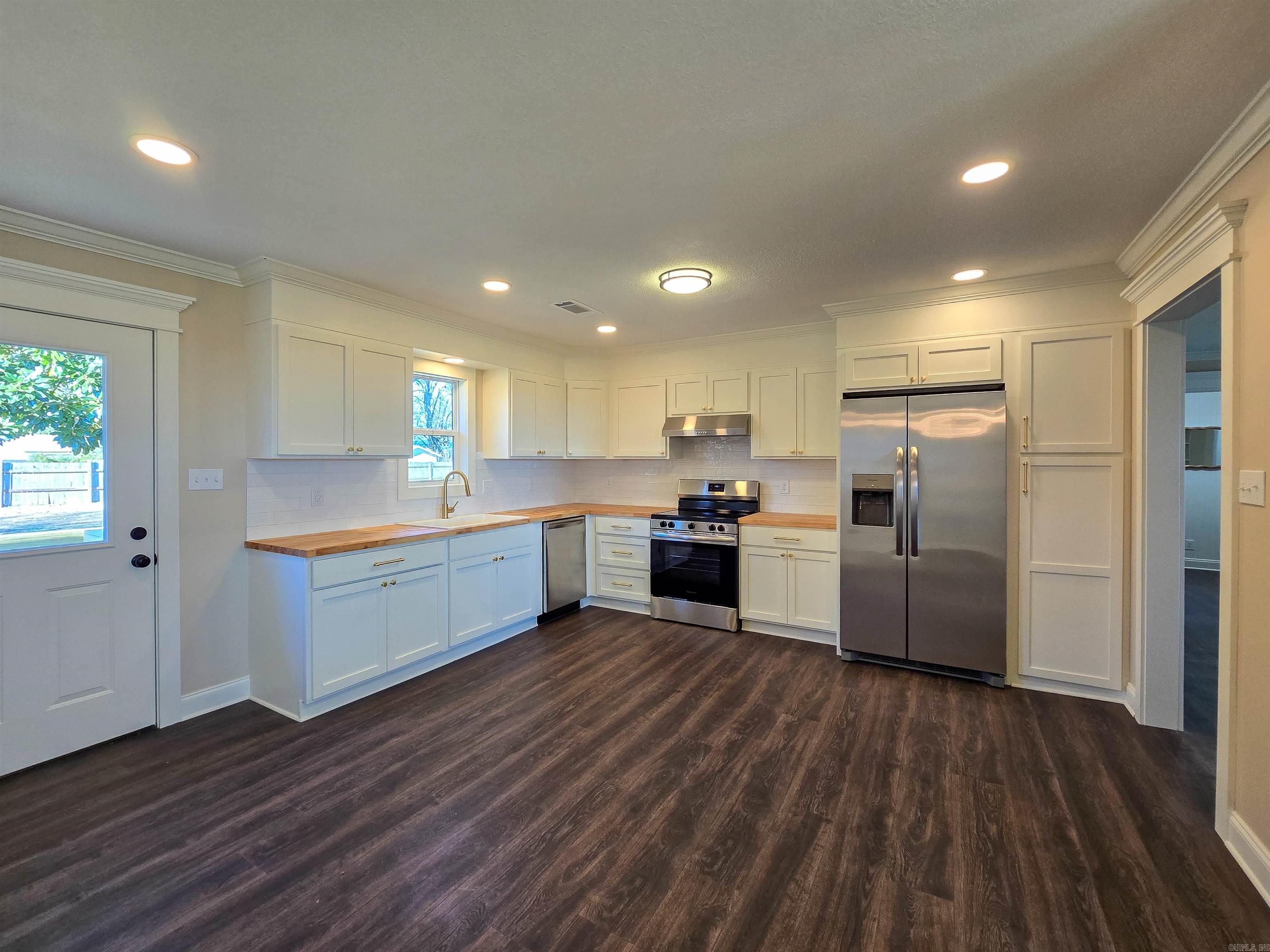 Portis Riverside - Residential