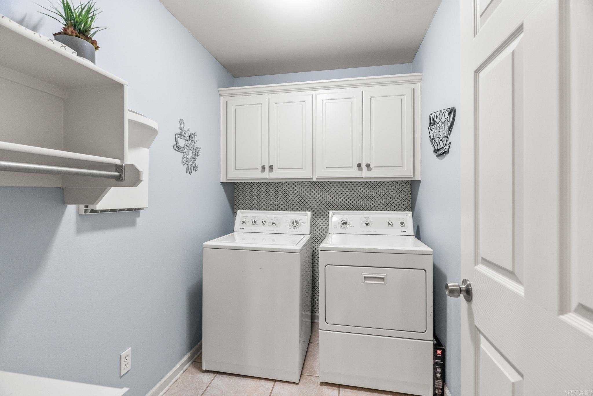 Diamond Pointe - Residential Lease