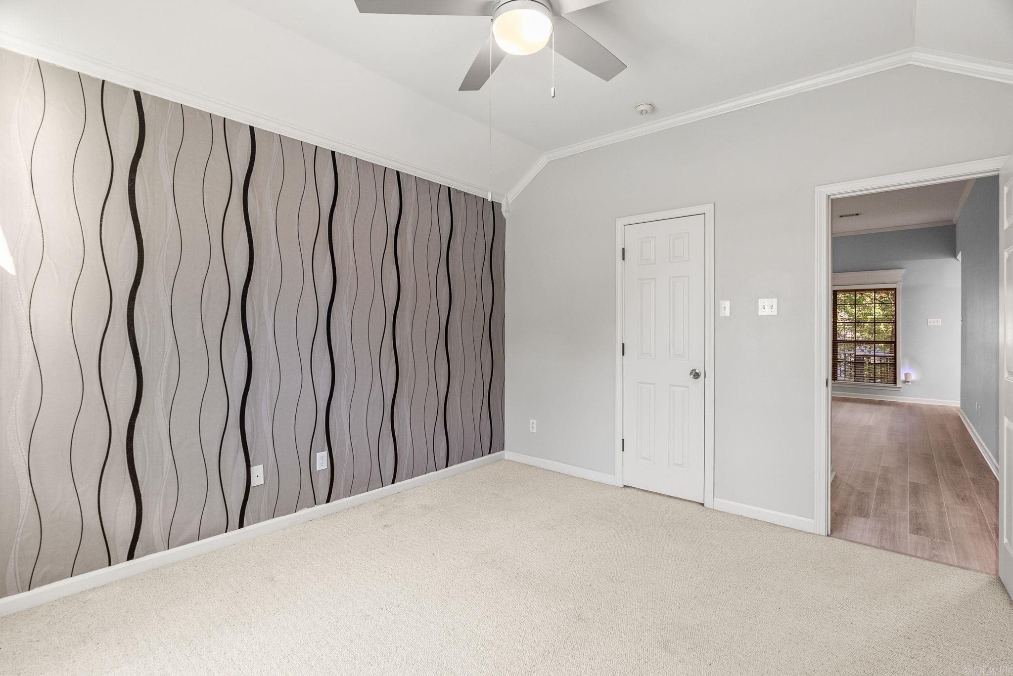 Diamond Pointe - Residential Lease