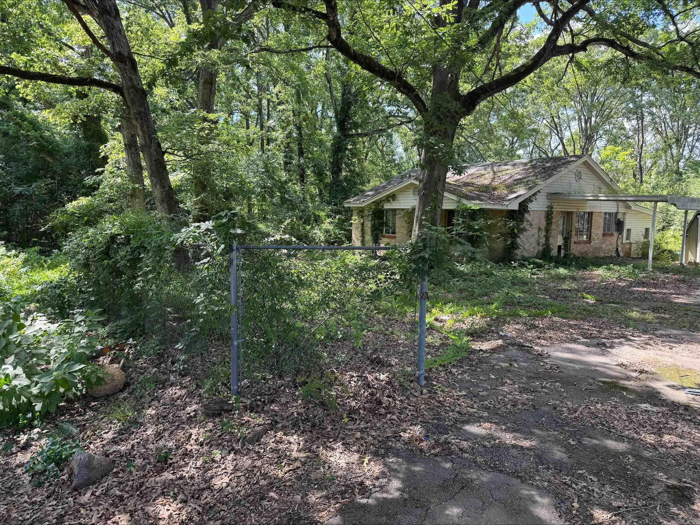 2.5 acres inside Little Rock. Great opportunity for investors looking to build. See agent remarks.