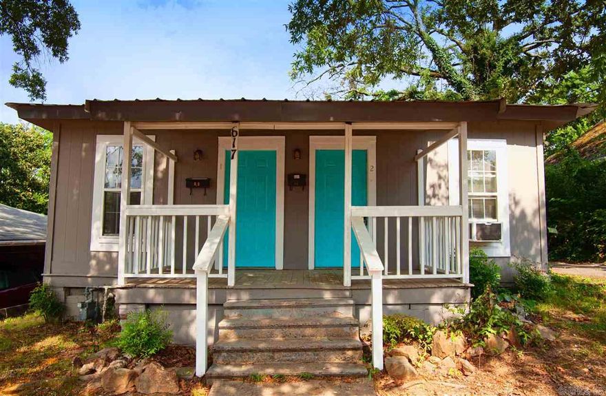 Super cute 1BD ridiculously close to UAMS! Perfect for employees or students! Come check it out before it's gone! The lease for this property is 18 months and income has to be three times the amount of rent unless you have a housing voucher.