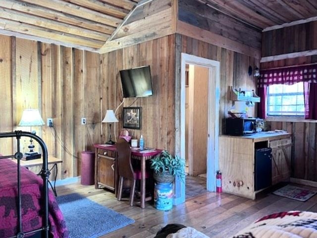 Metes & Bounds - Commercial Sale