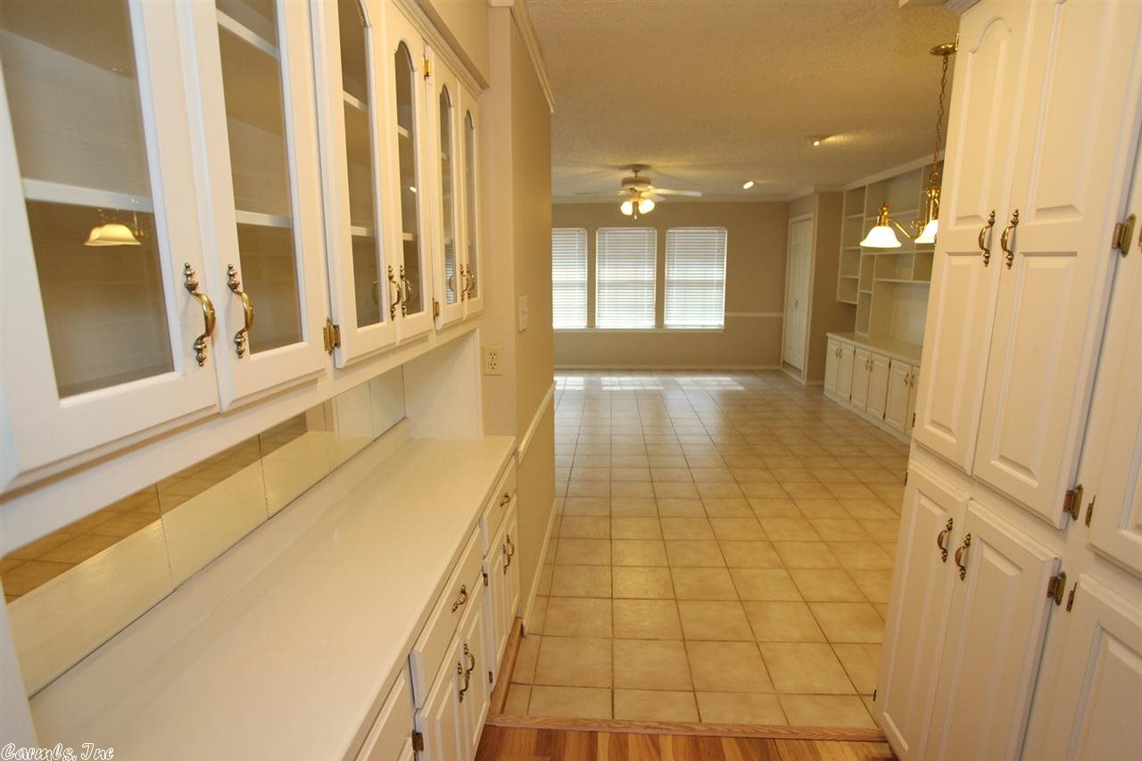 Smoking Oaks - Residential