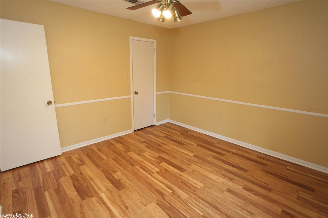 Smoking Oaks - Residential