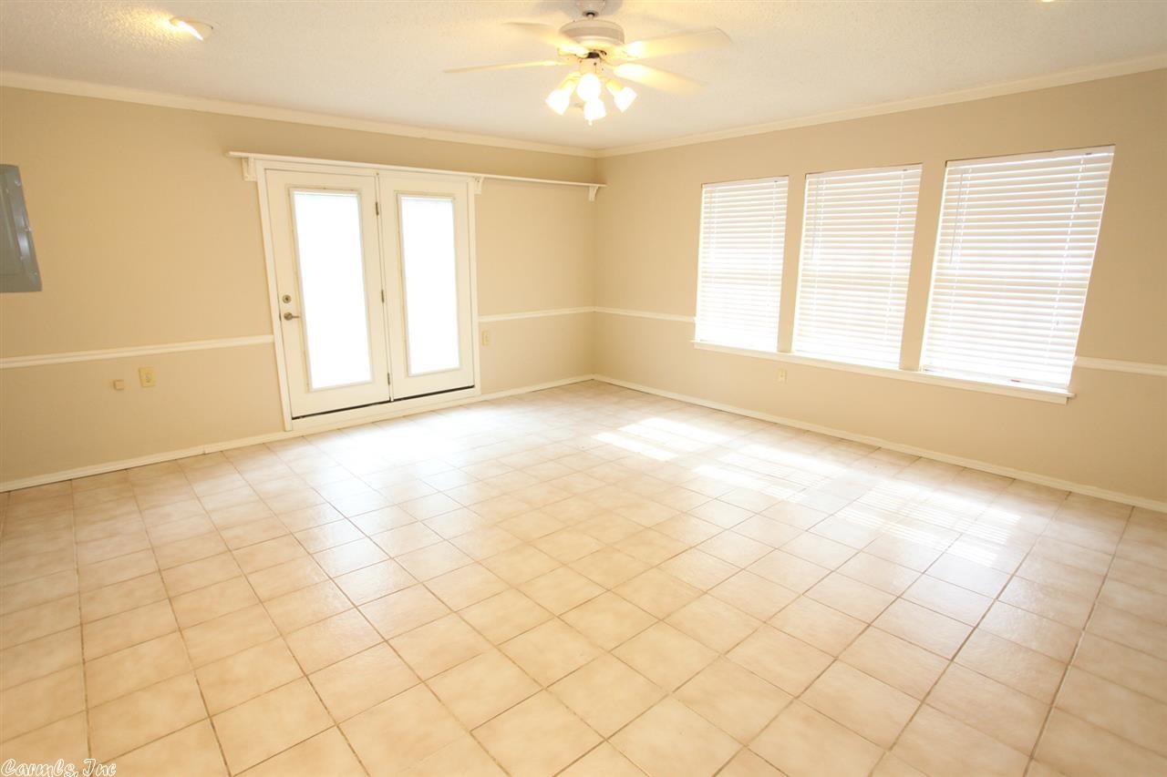 Smoking Oaks - Residential