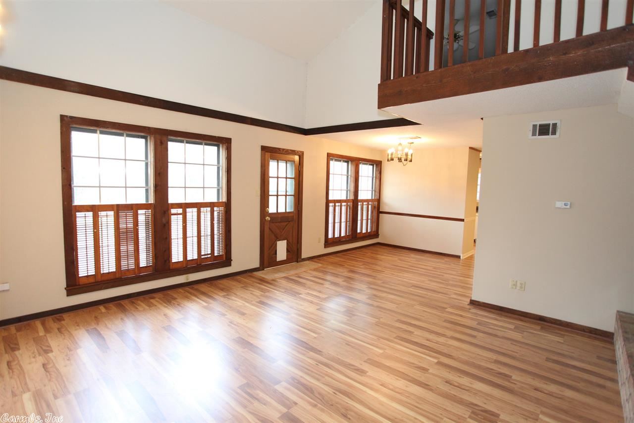 Smoking Oaks - Residential