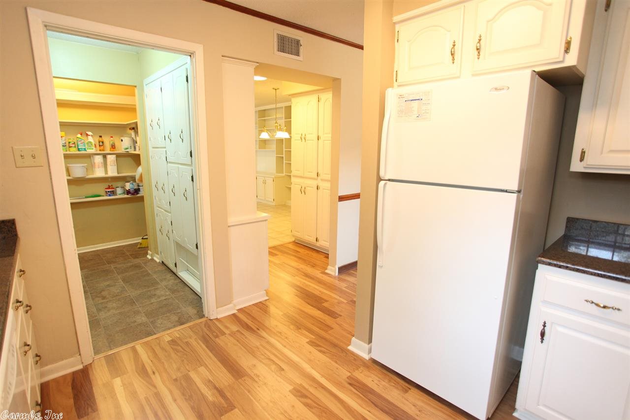 Smoking Oaks - Residential