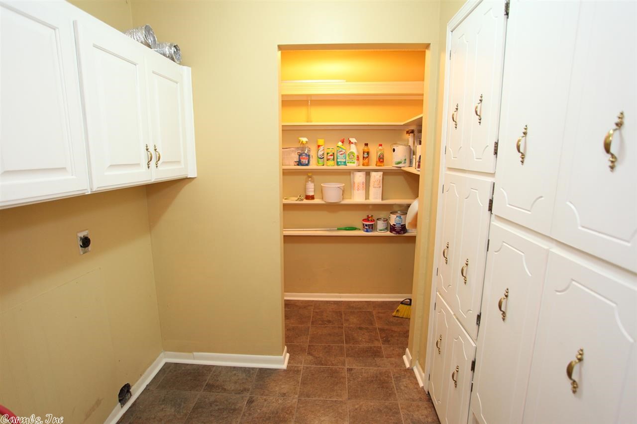 Smoking Oaks - Residential