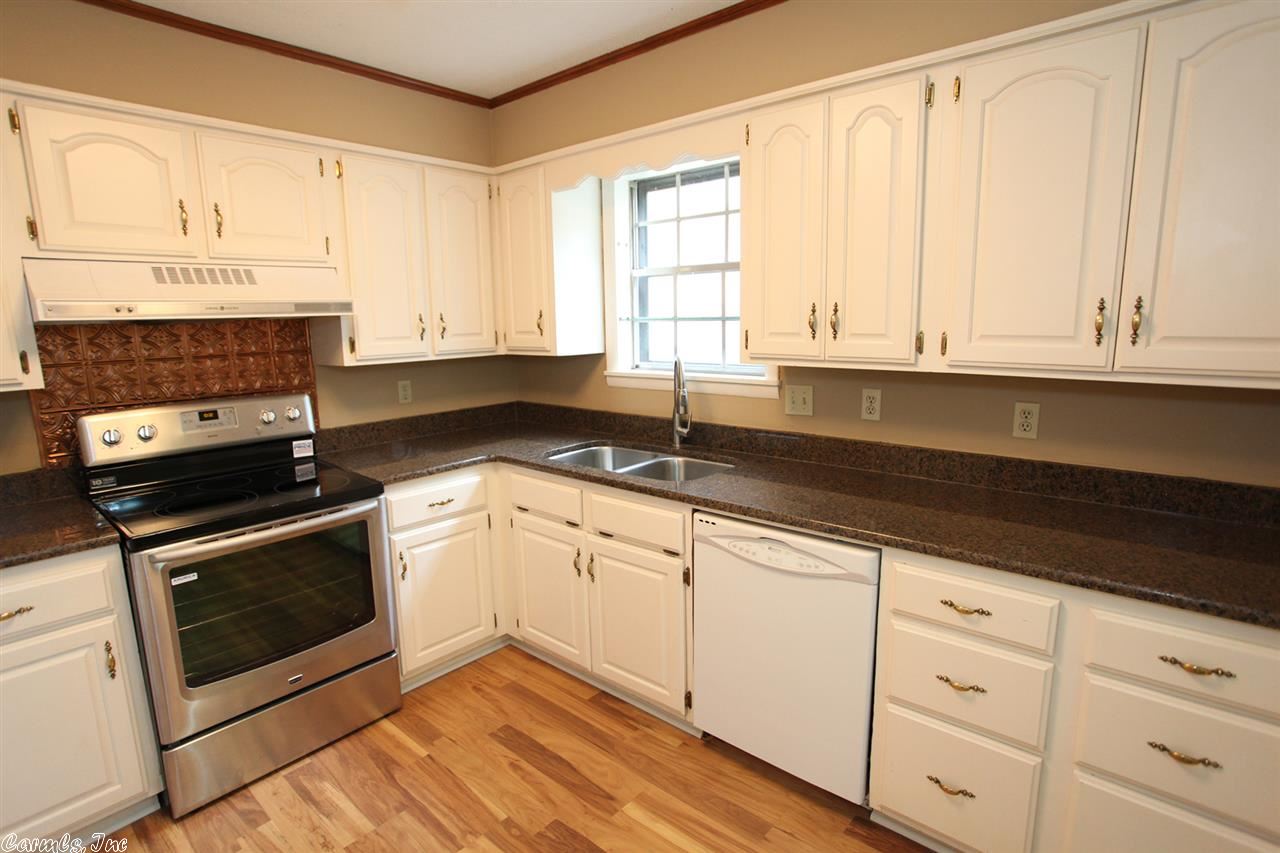 Smoking Oaks - Residential