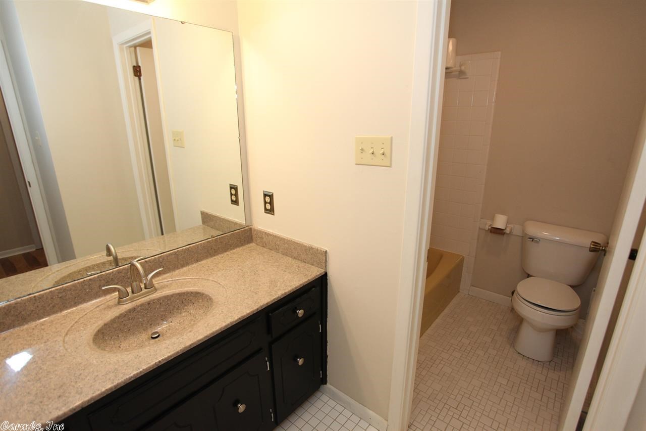 Smoking Oaks - Residential