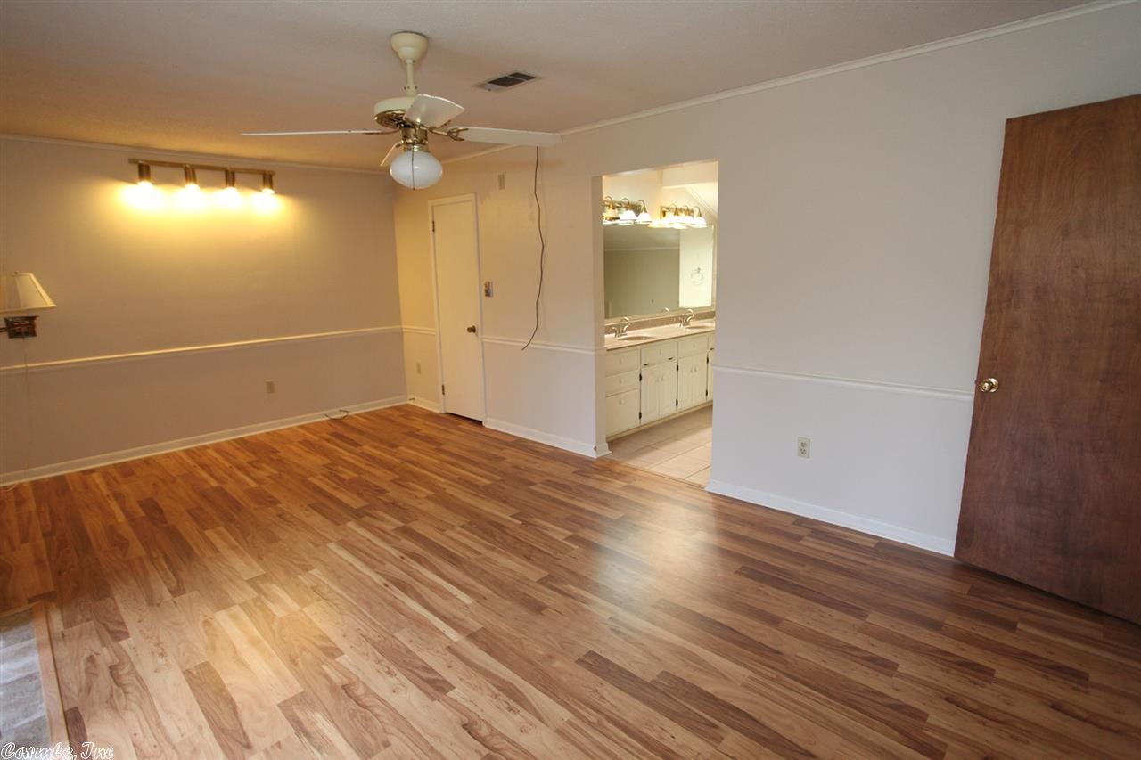 Smoking Oaks - Residential