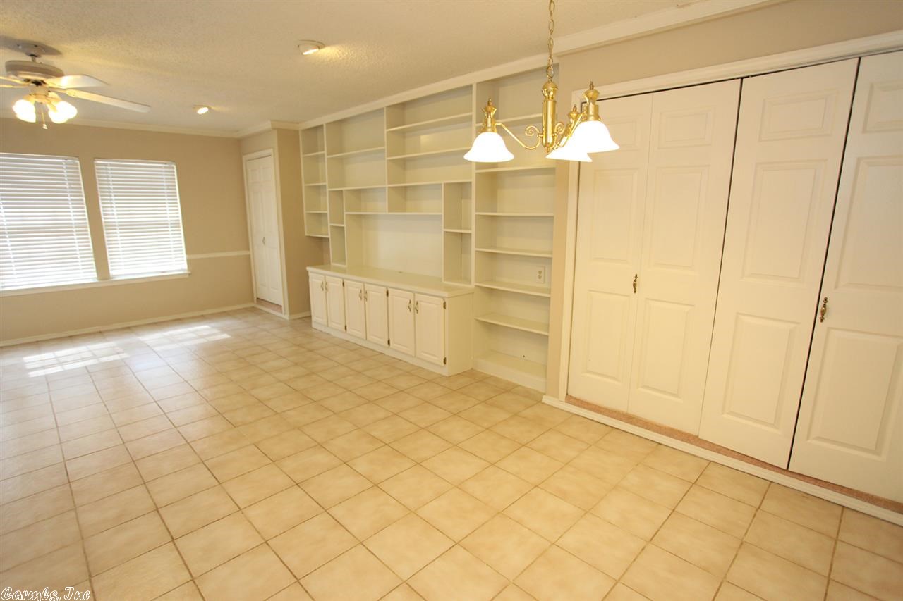 Smoking Oaks - Residential