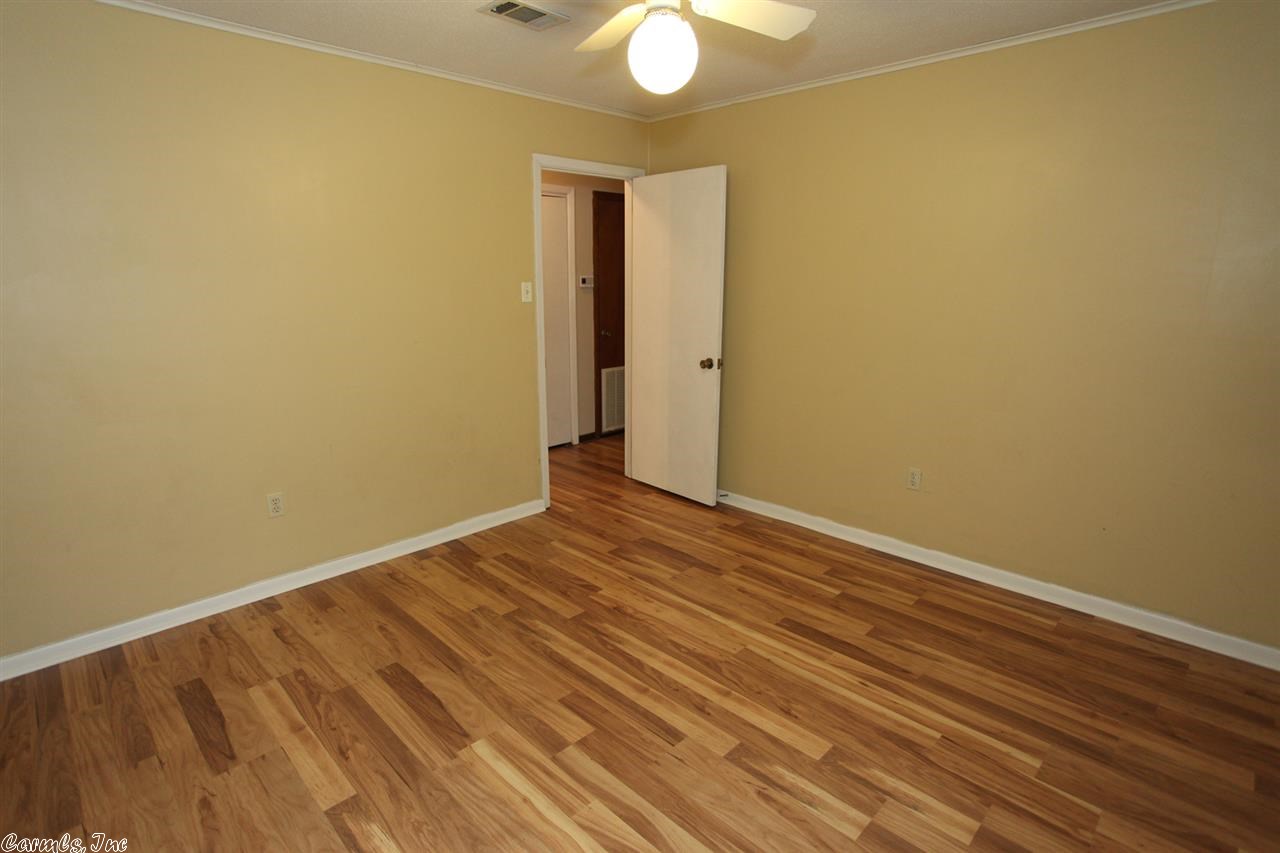 Smoking Oaks - Residential