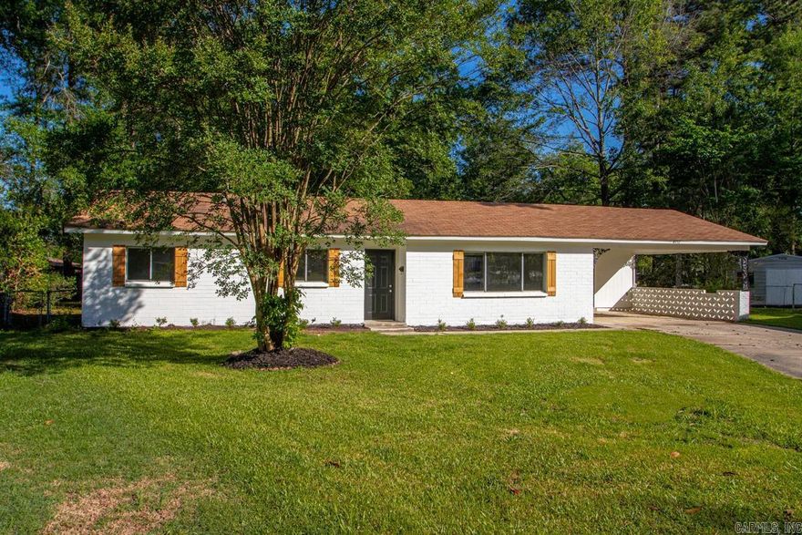 **********Look at agent remarks for Showing instructions********* Charming and Move-In Ready! This beautifully updated 3-Bedroom, One level, 1 and a half bath home is perfect for the first-time buyers or anyone looking for a low-maintenance, modern space. Featuring fresh updates throughout, this home offers comfortable living with stylish finishes and functional layout. Conveniently located near shopping, schools and parks, it's ready for a new owner to move in and make it home!   One level brick home, fresh exterior and interior paint, new flooring in through the home. Agents see Showing Remarks and Agent Remarks