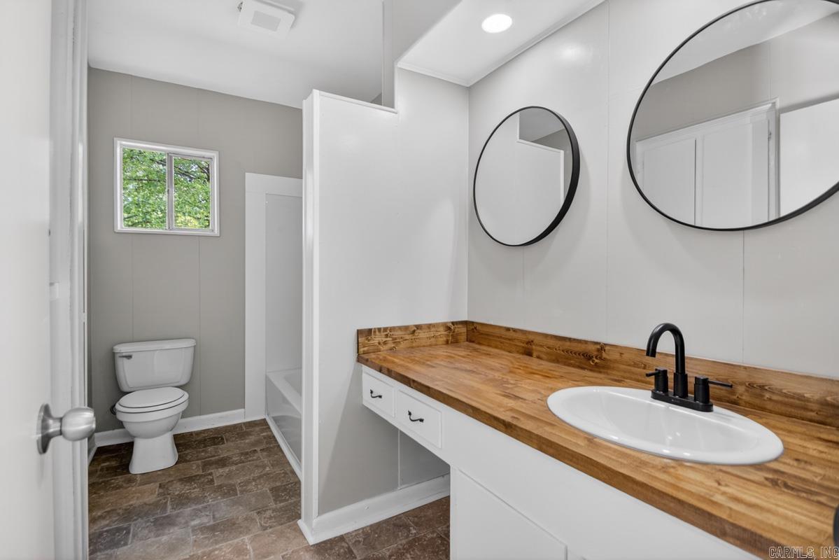 CLOVERDALE - Residential