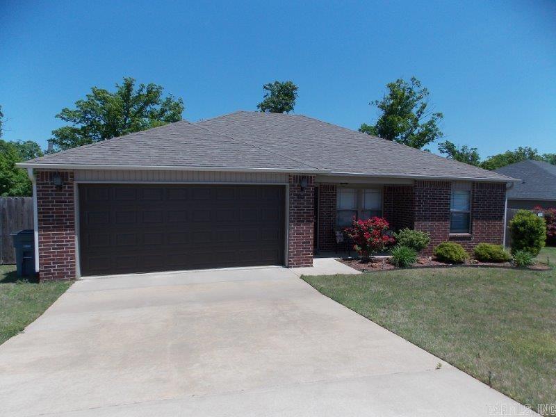 PARKWAY MEADOWS - Residential