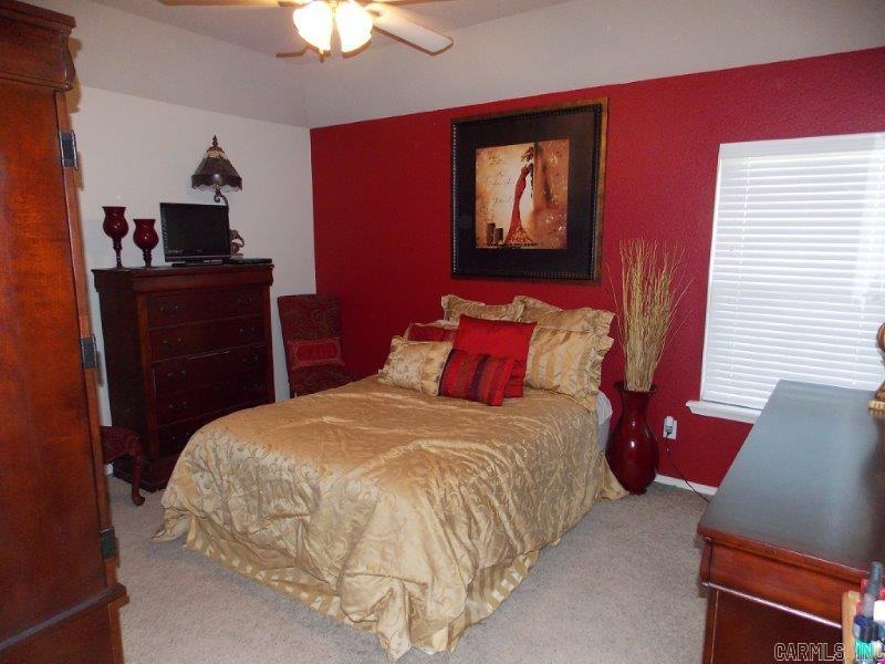 PARKWAY MEADOWS - Residential