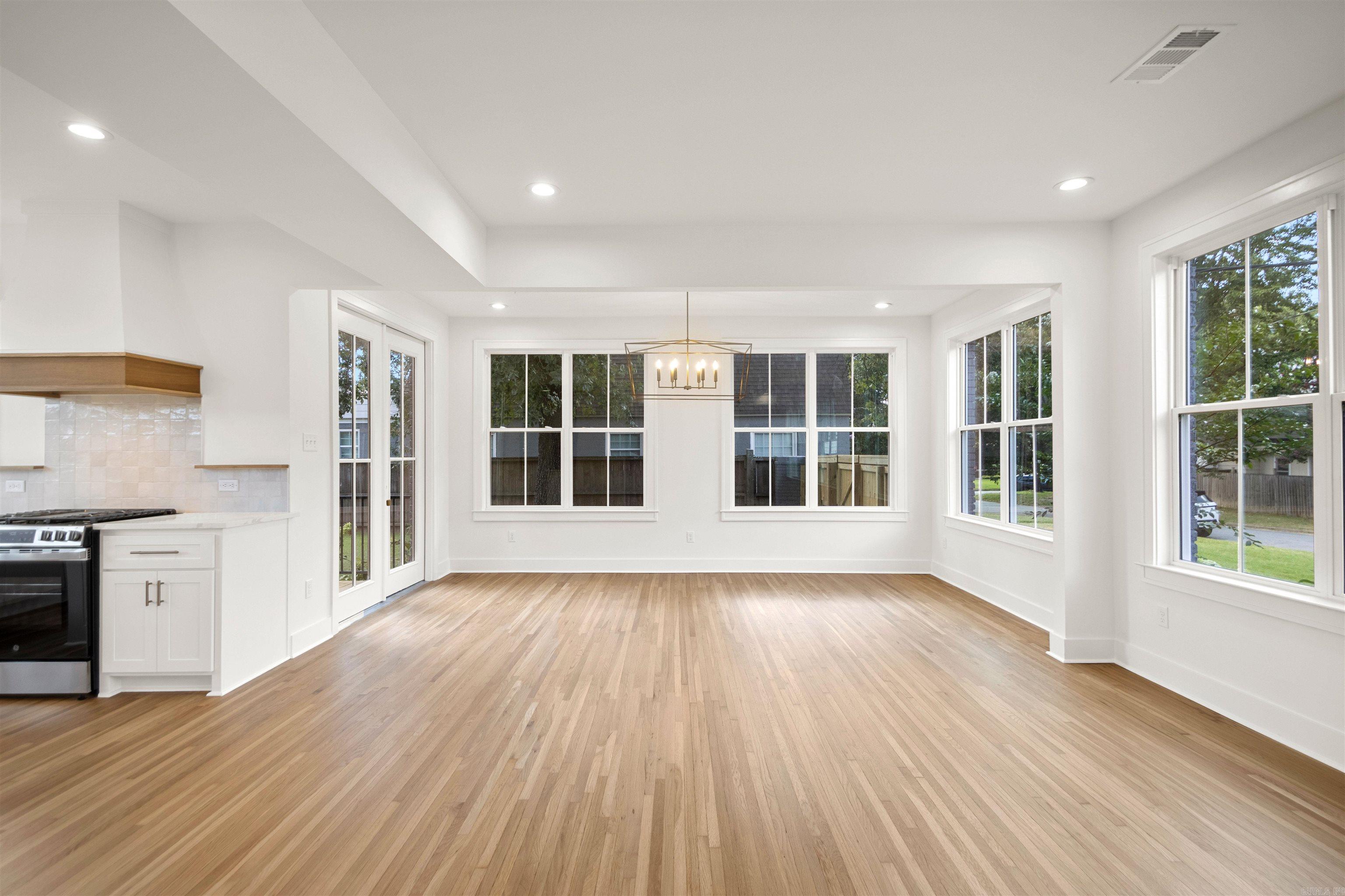 PARK HILL - Residential