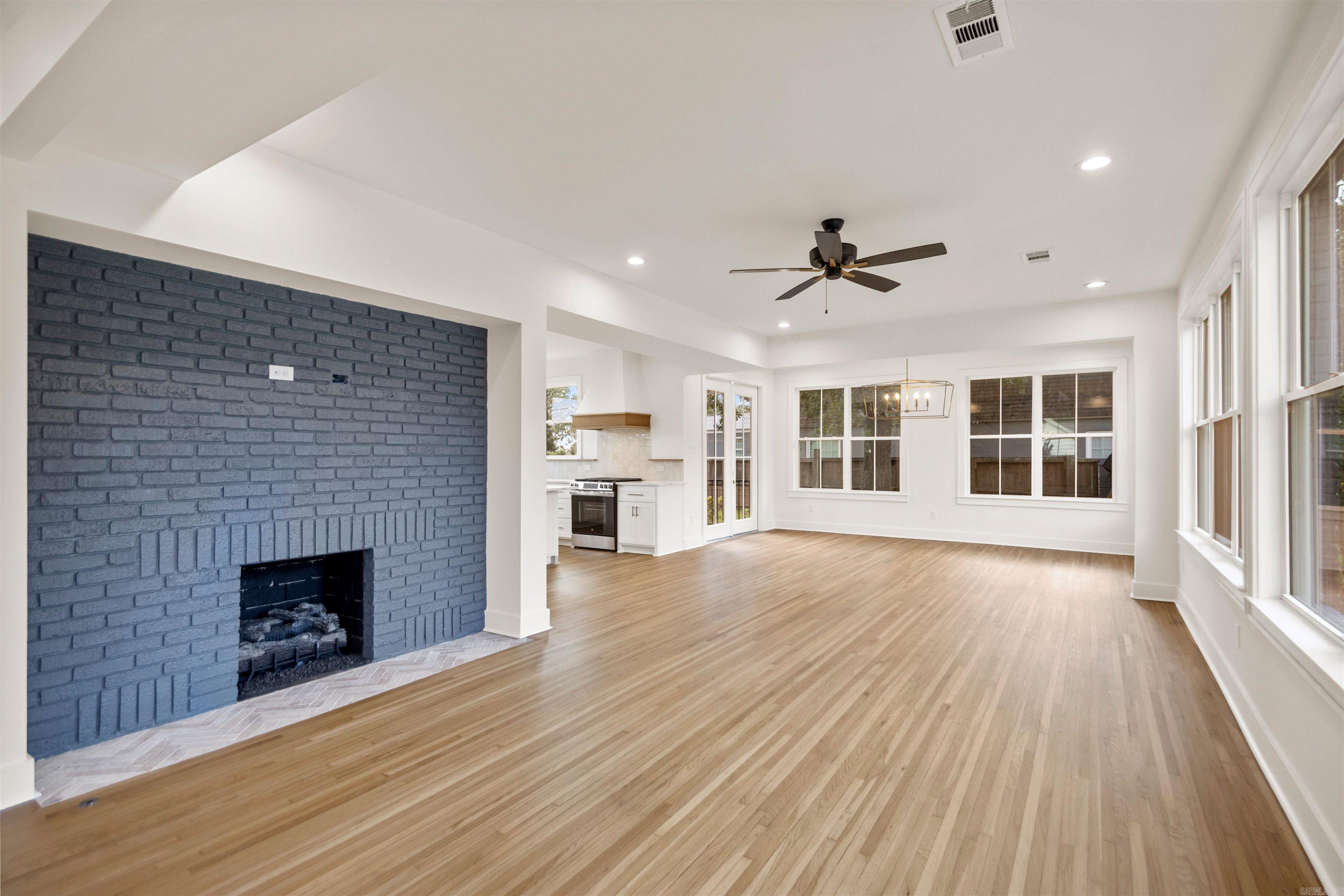 PARK HILL - Residential