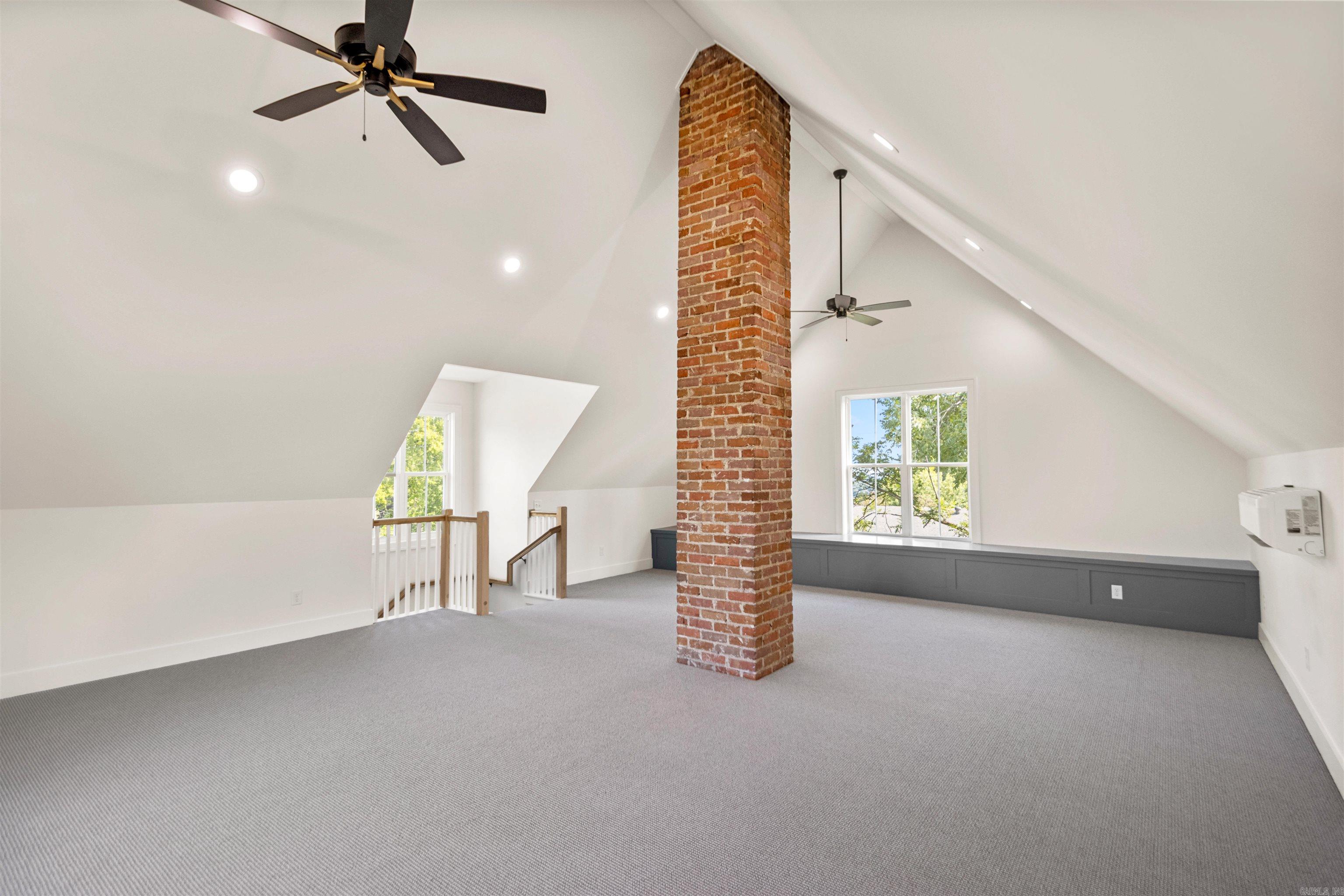 PARK HILL - Residential