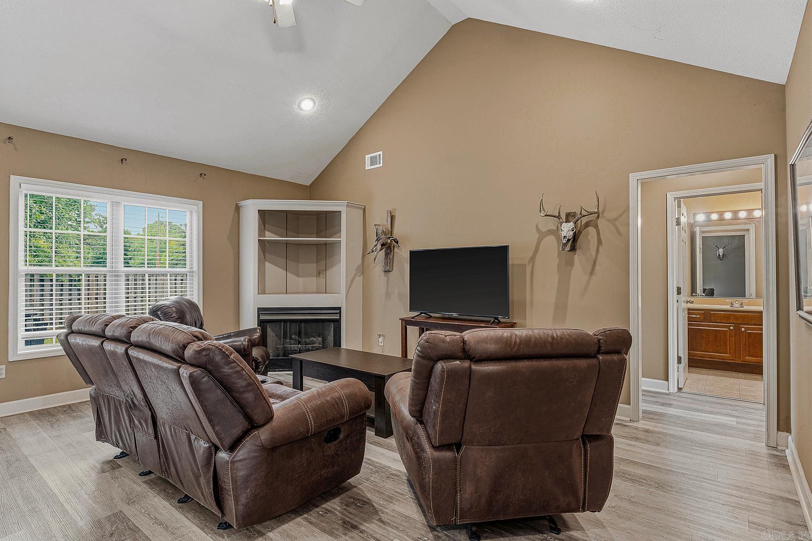 CRAIGHILLS - Residential