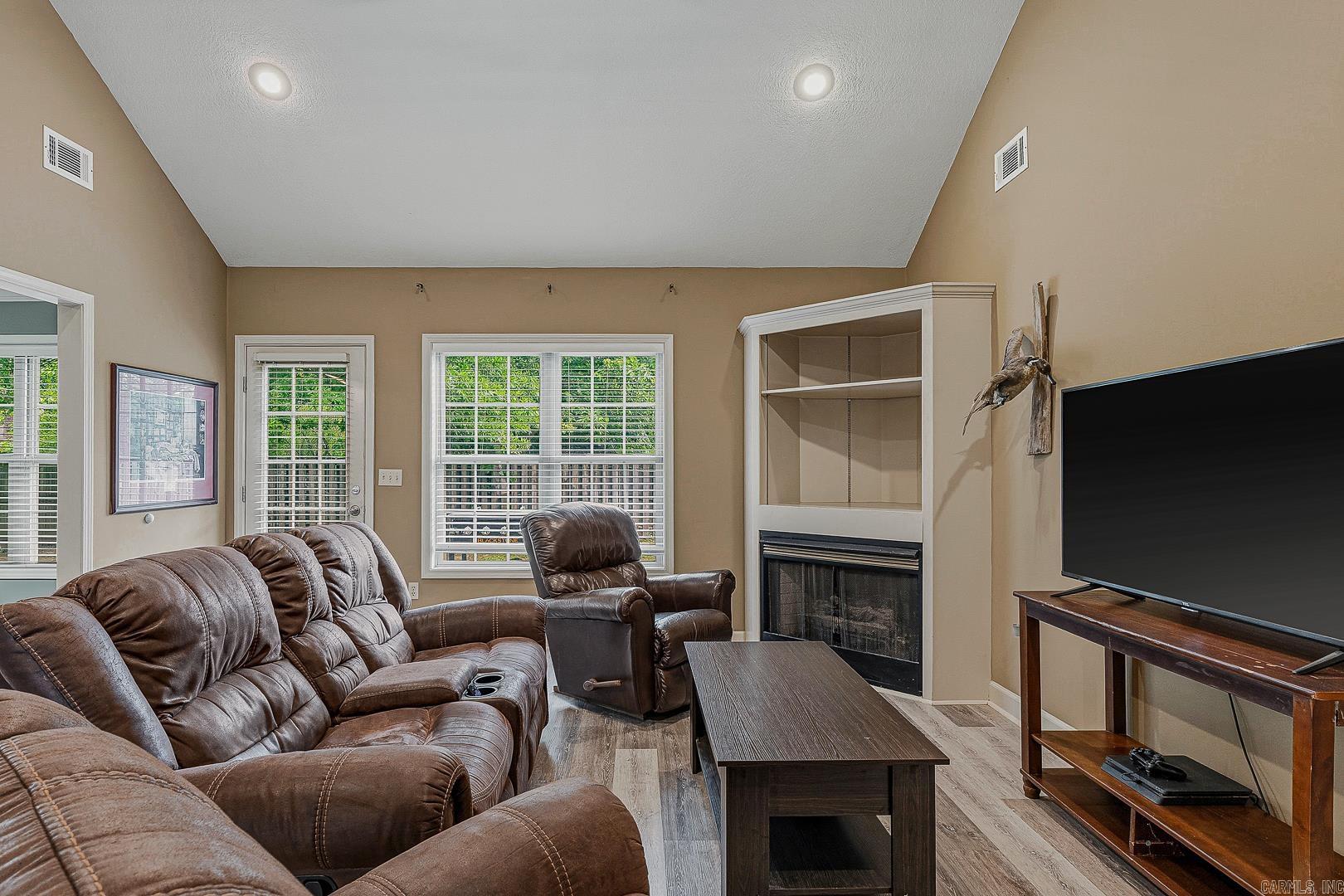 CRAIGHILLS - Residential