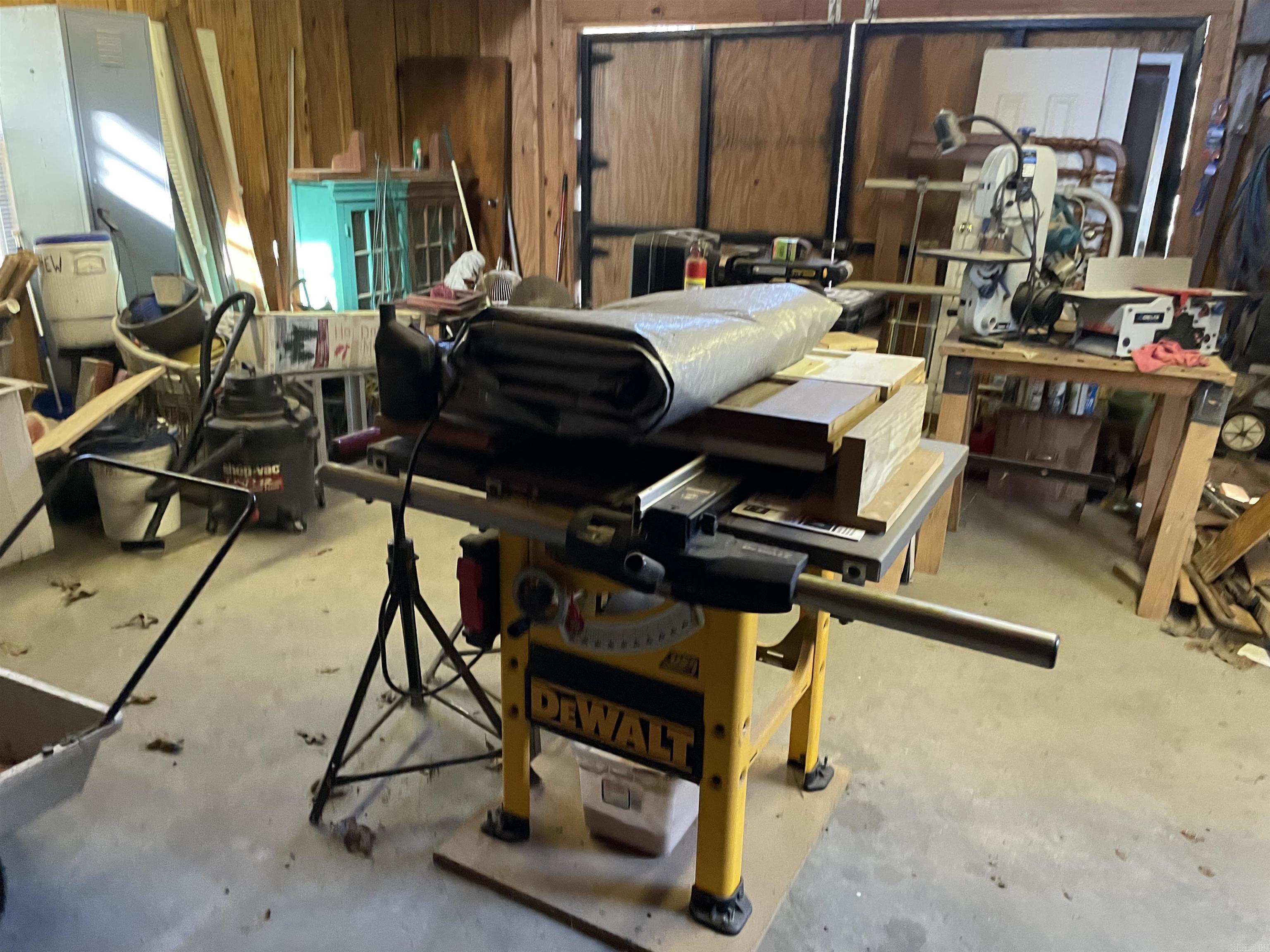 DOGWOOD PARK - Residential