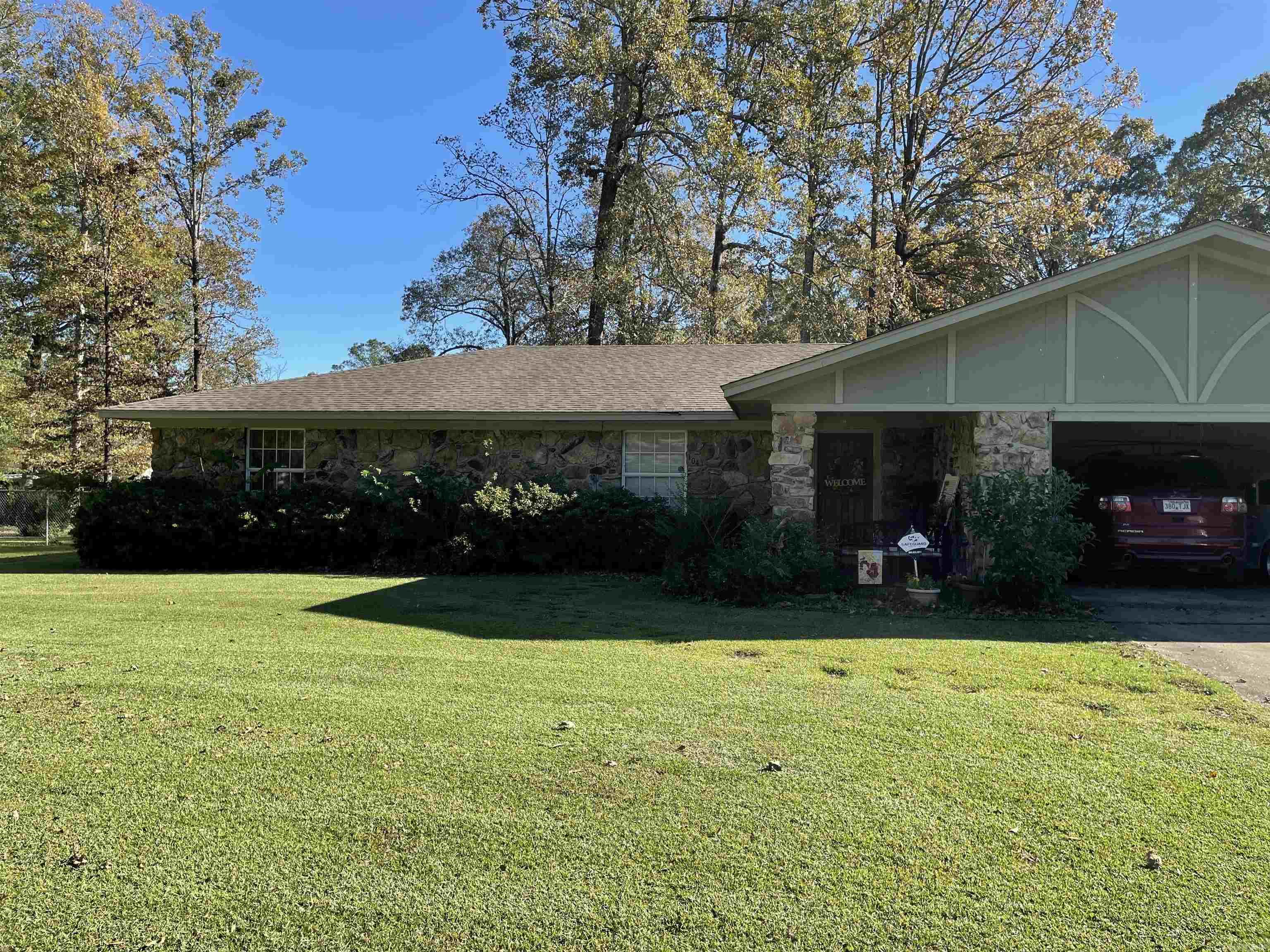 DOGWOOD PARK - Residential