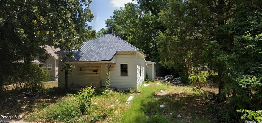 For sale or owner-finance. Nice little primary or rental home close to everything in Blytheville. Renovations include exterior painting, new metal roof, new windows, new doors and cleanout. Interior will need some additional work to get this home finished. Great deal for a 3 bed 1 bath with major improvements already. Seller has other homes and commercial buildings available, if needed. Owner-finance terms are simple. 10% down. 3.5% interest and no prepayment penalty. Own this home for little money down, no credit checks, no waiting periods, avoid lending delays and headaches and a place to call your own! Call listing agent today for a very easy and carefree purchase or finance.  Parcel ID# 305-05744-000