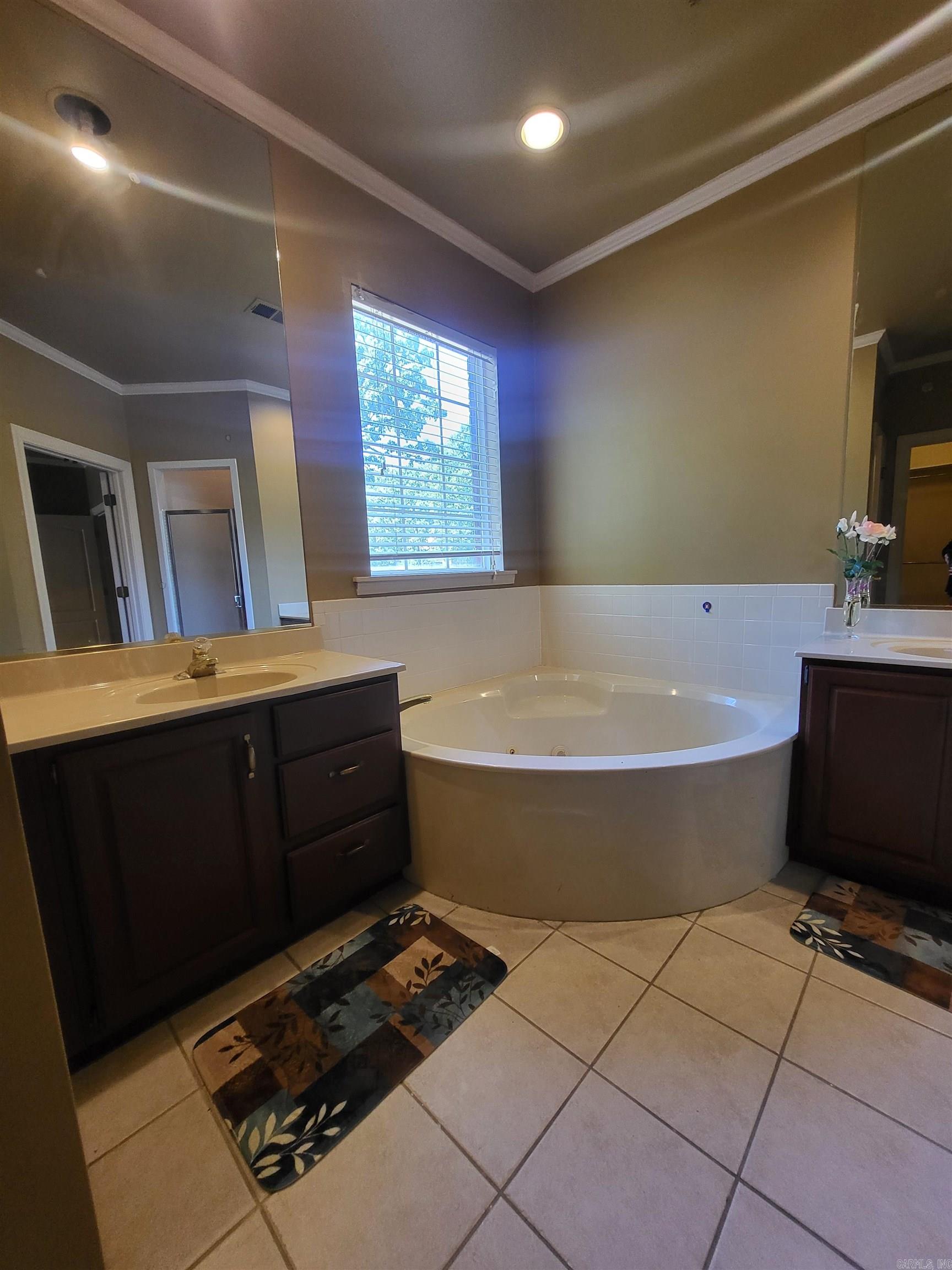 Nixs Lake Estates - Residential