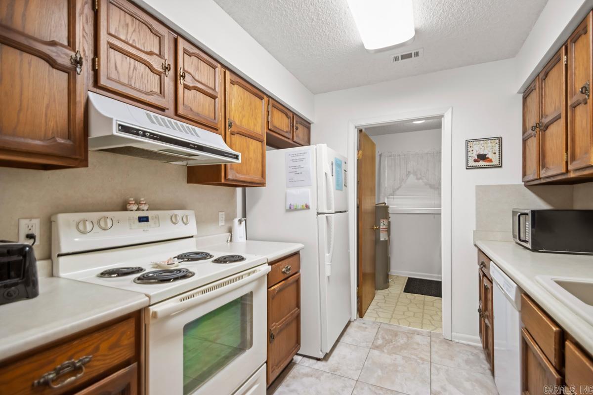 CORONADO COURTS - Residential