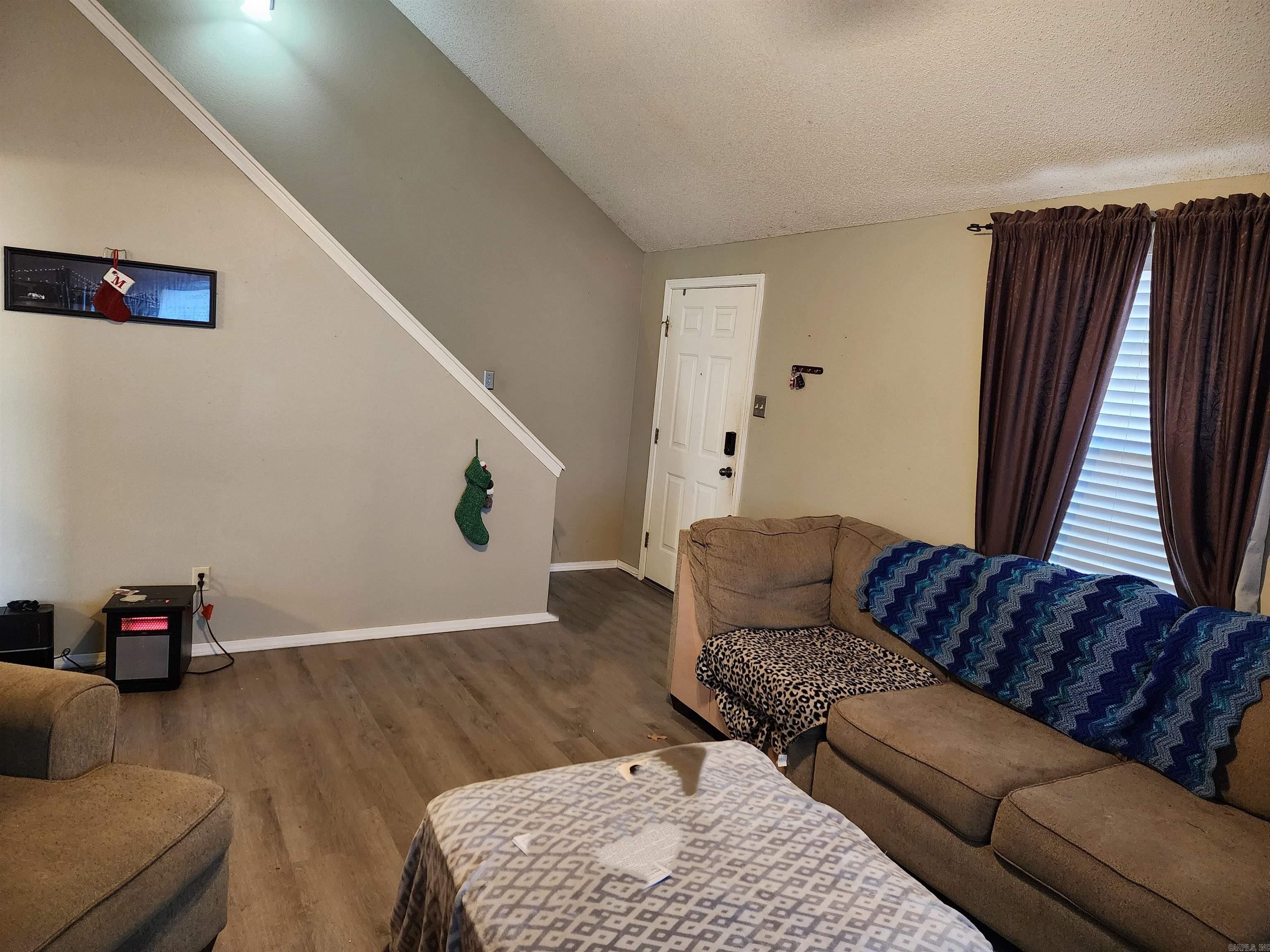 STONEHEDGE - Residential