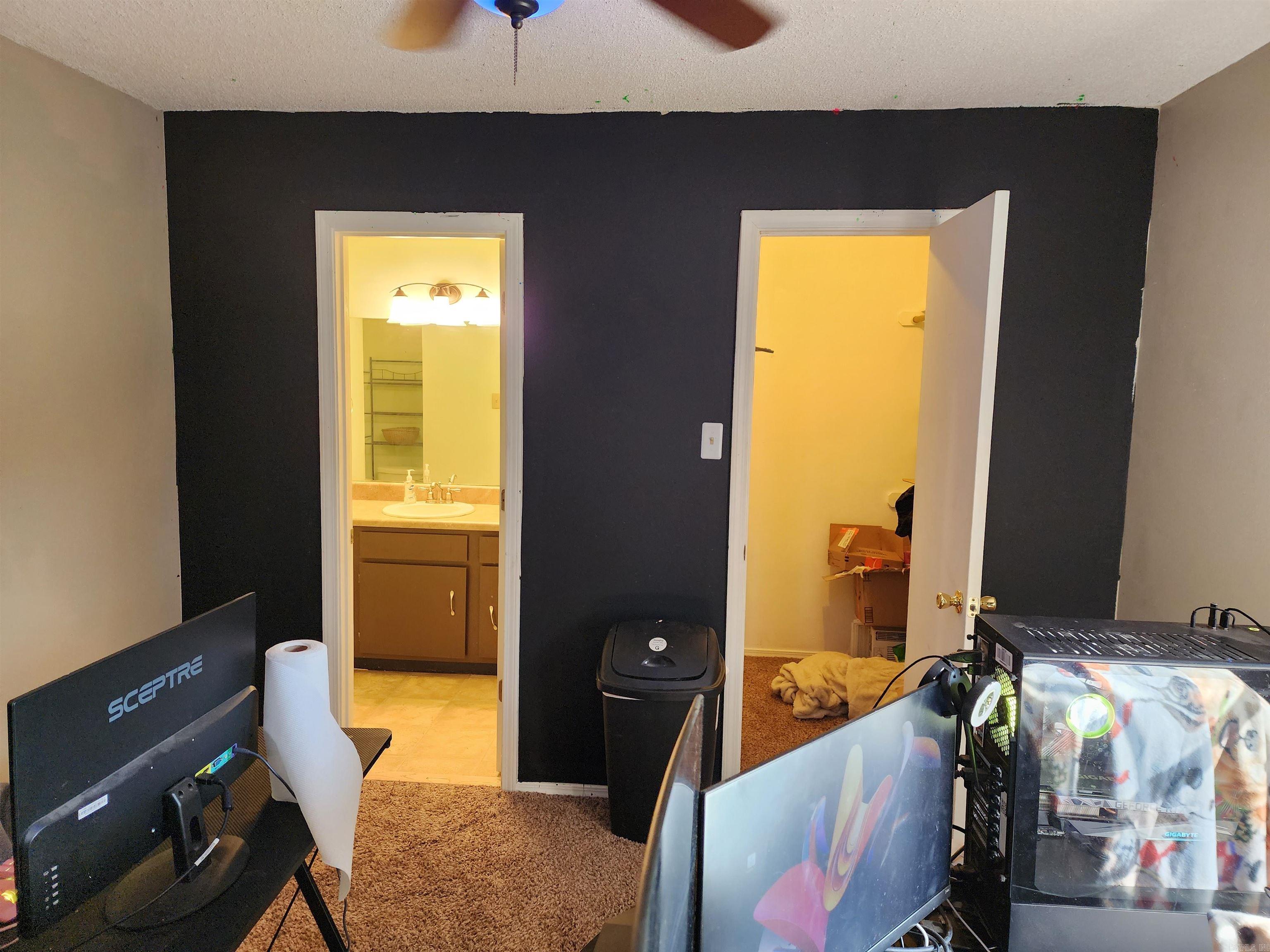 STONEHEDGE - Residential