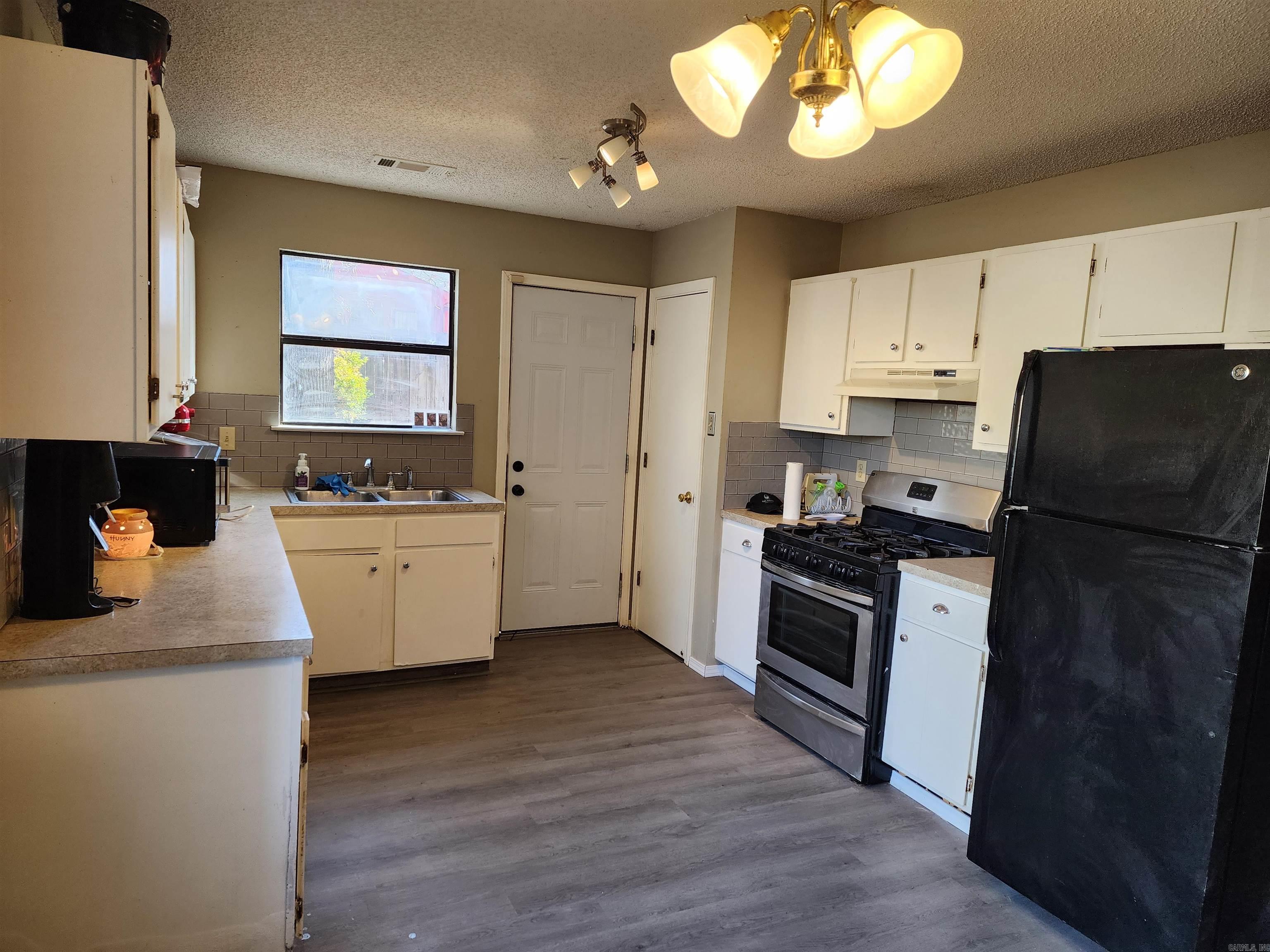 STONEHEDGE - Residential