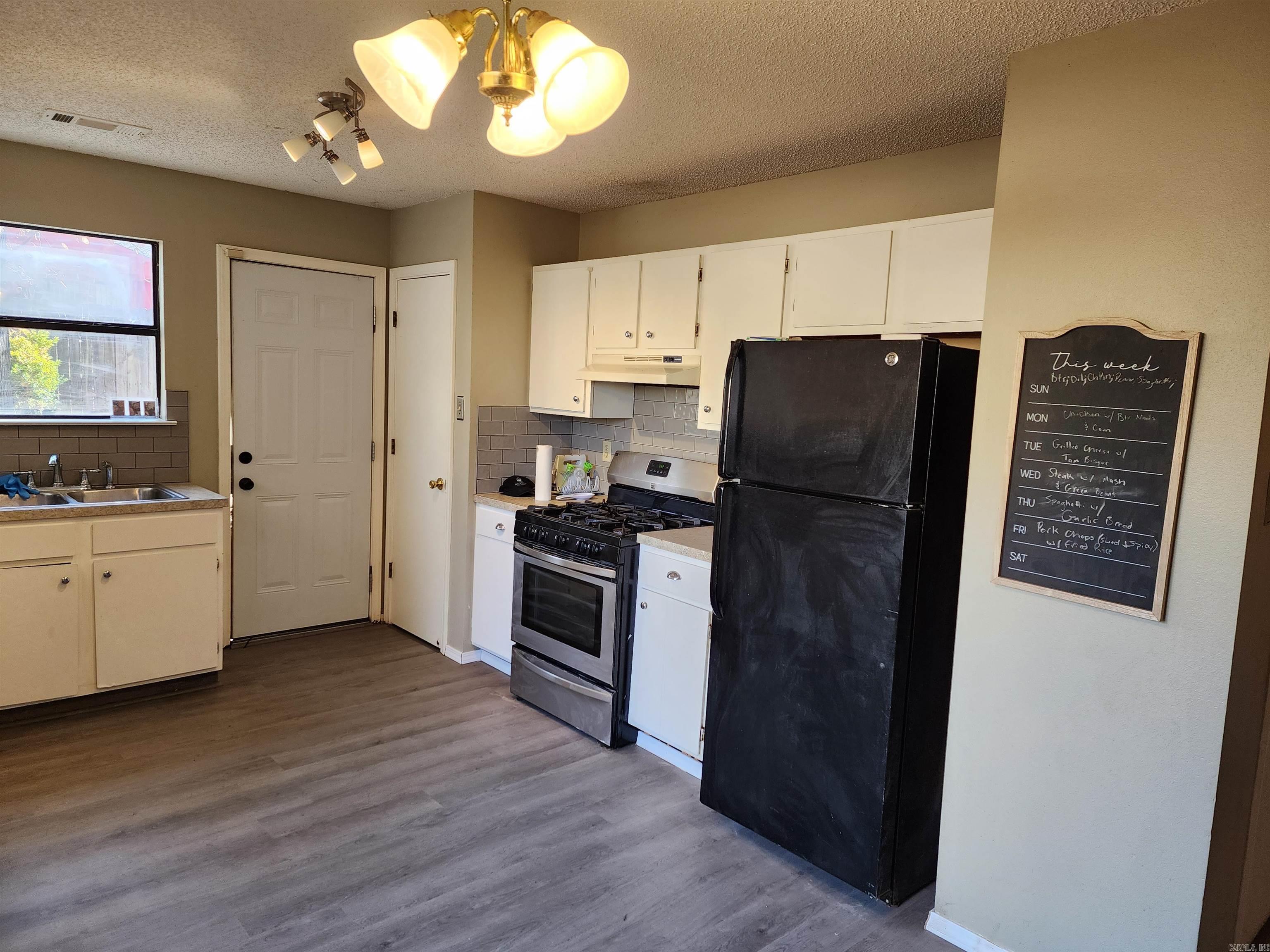 STONEHEDGE - Residential