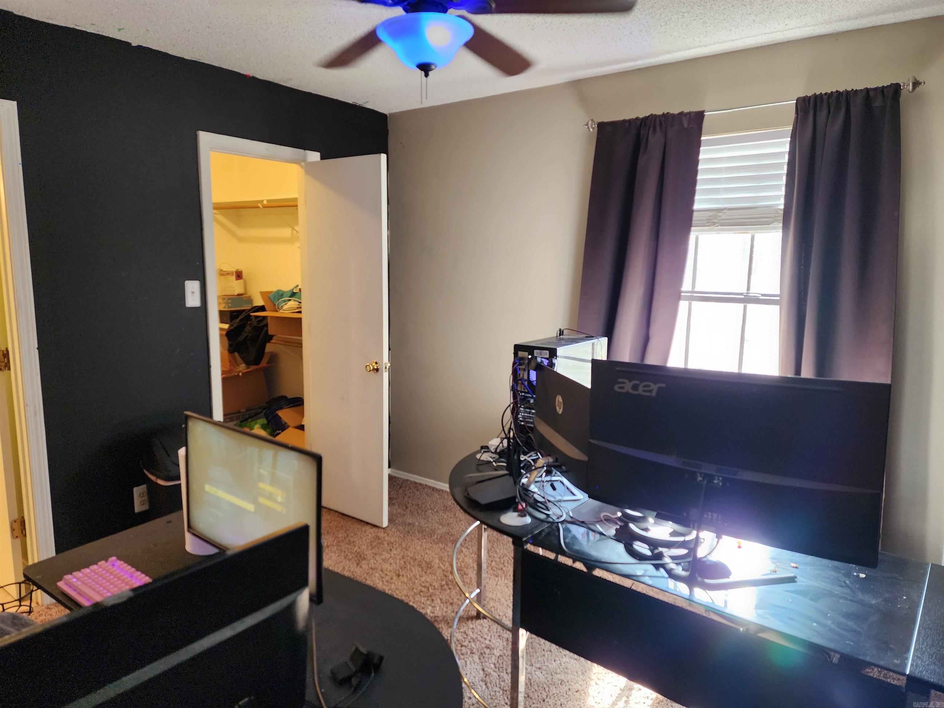 STONEHEDGE - Residential