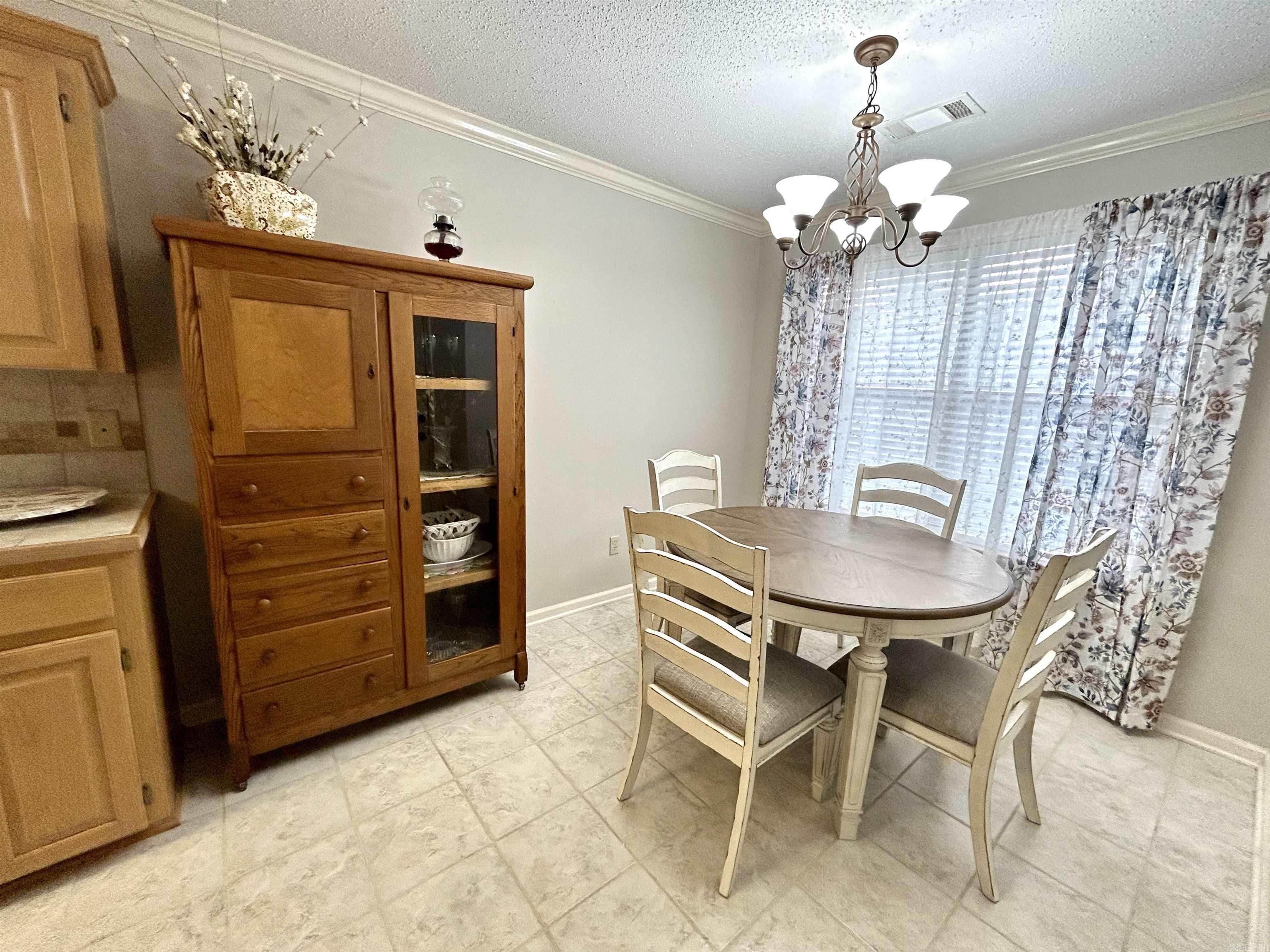 MADISON VILLAGE - Residential