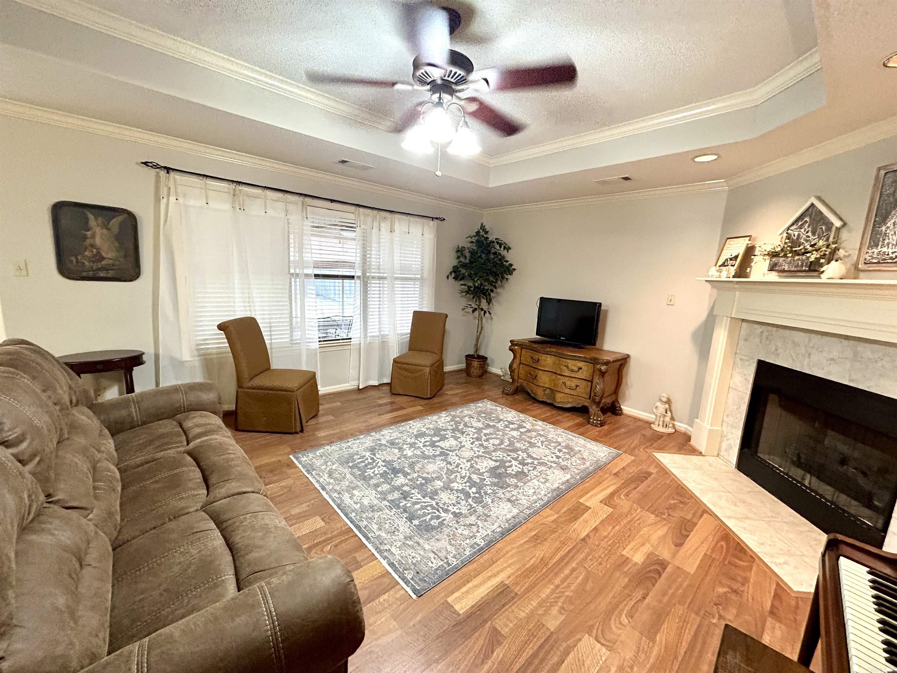 MADISON VILLAGE - Residential