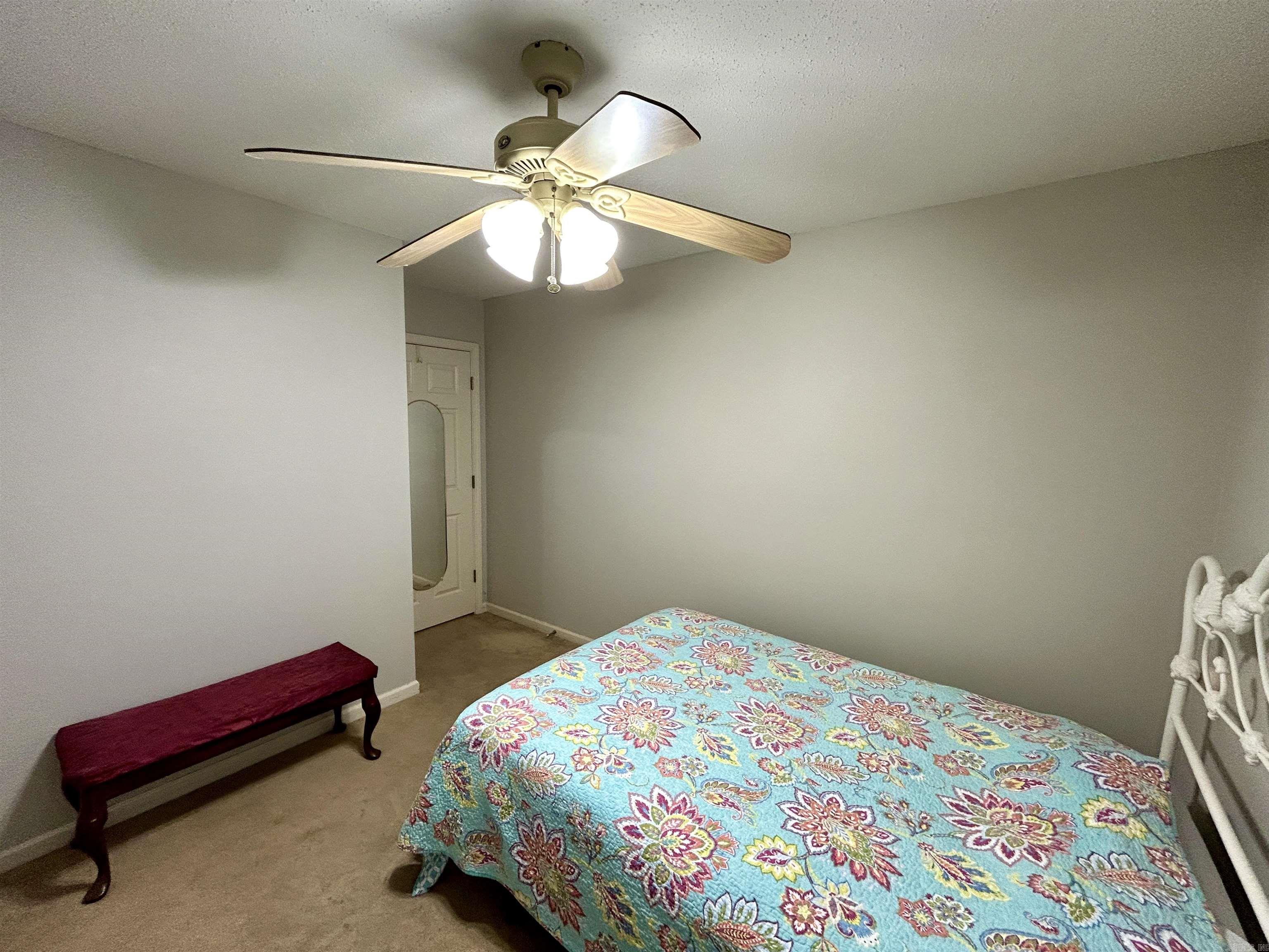 MADISON VILLAGE - Residential