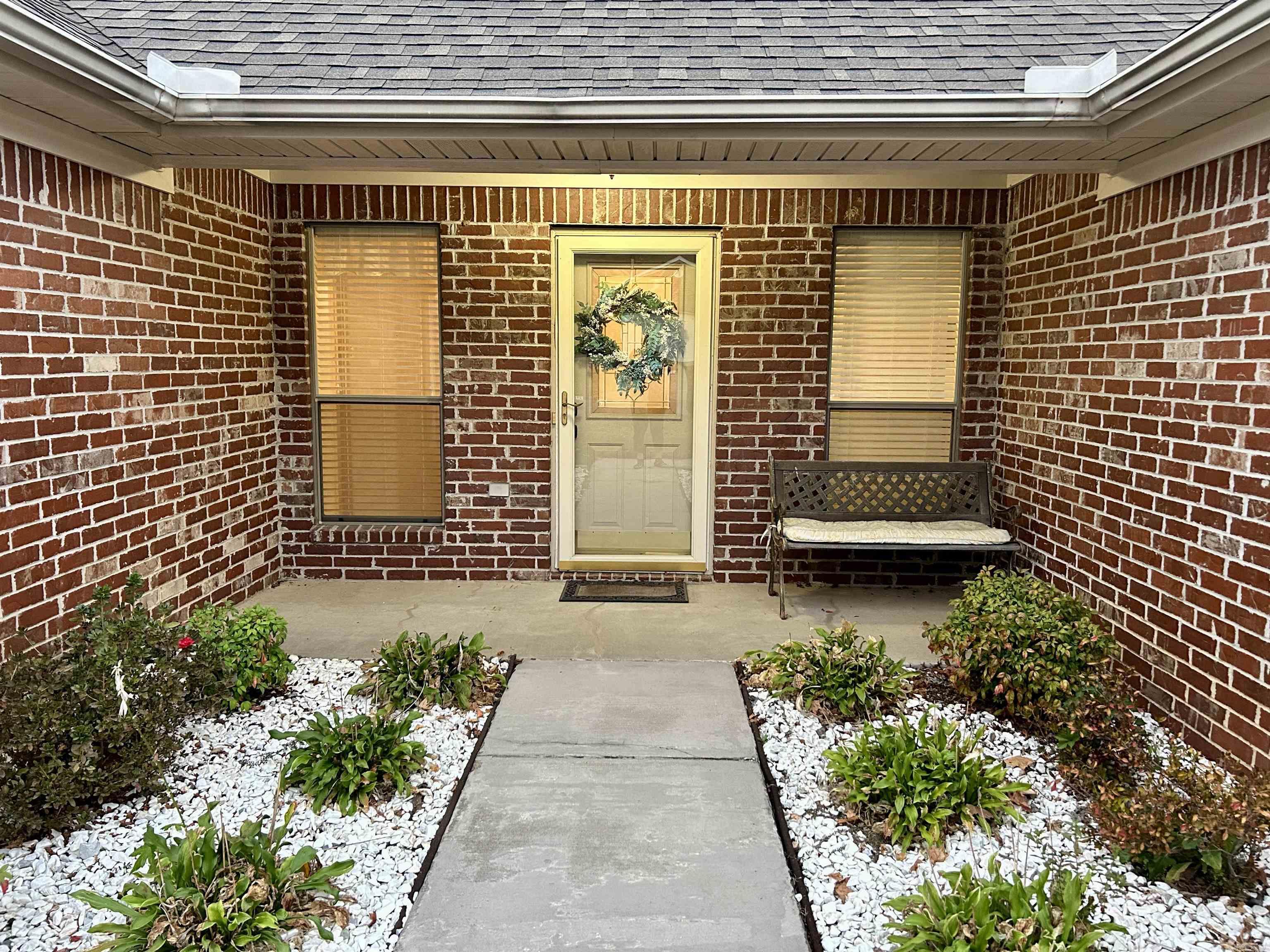 MADISON VILLAGE - Residential