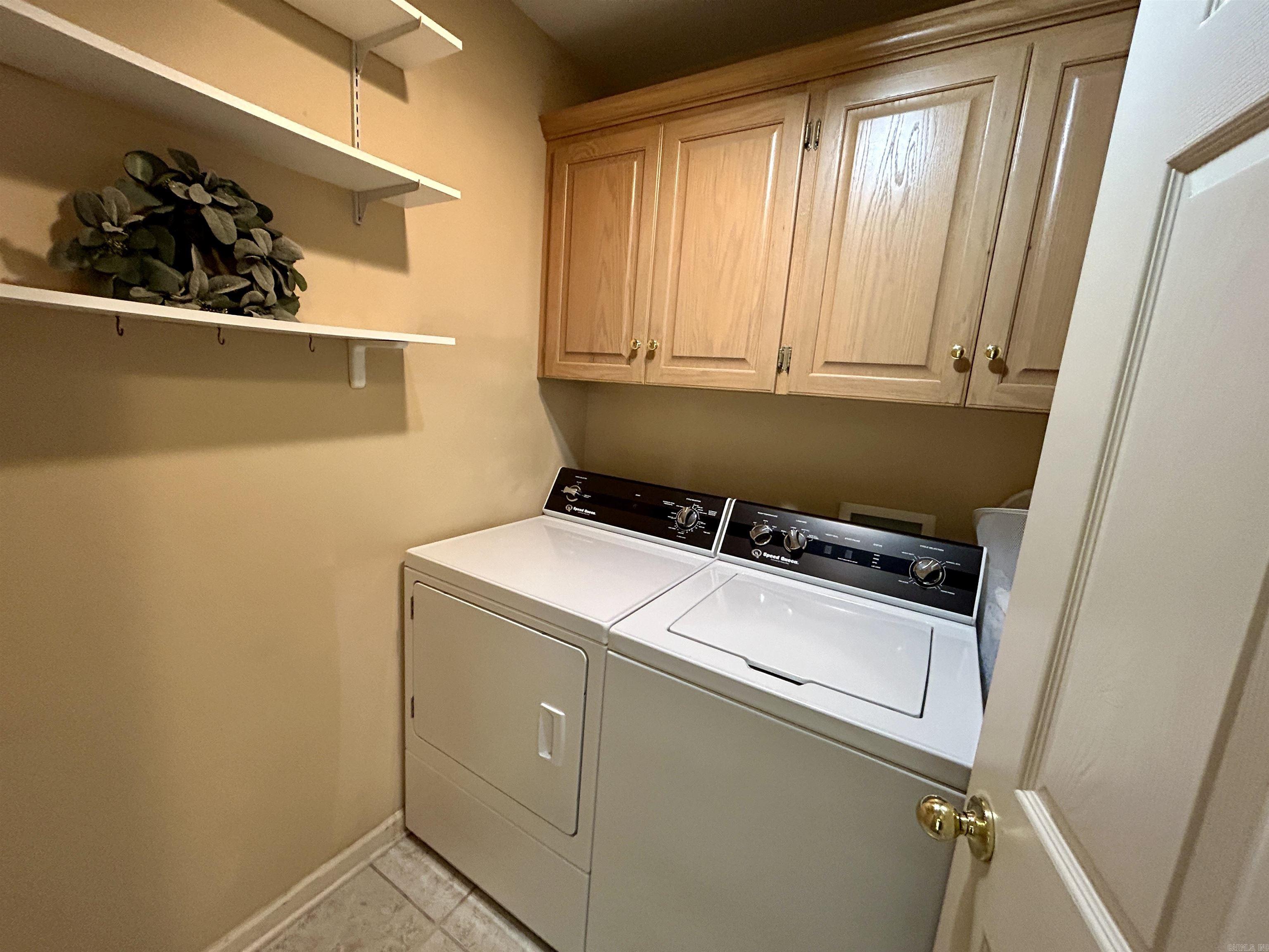 MADISON VILLAGE - Residential