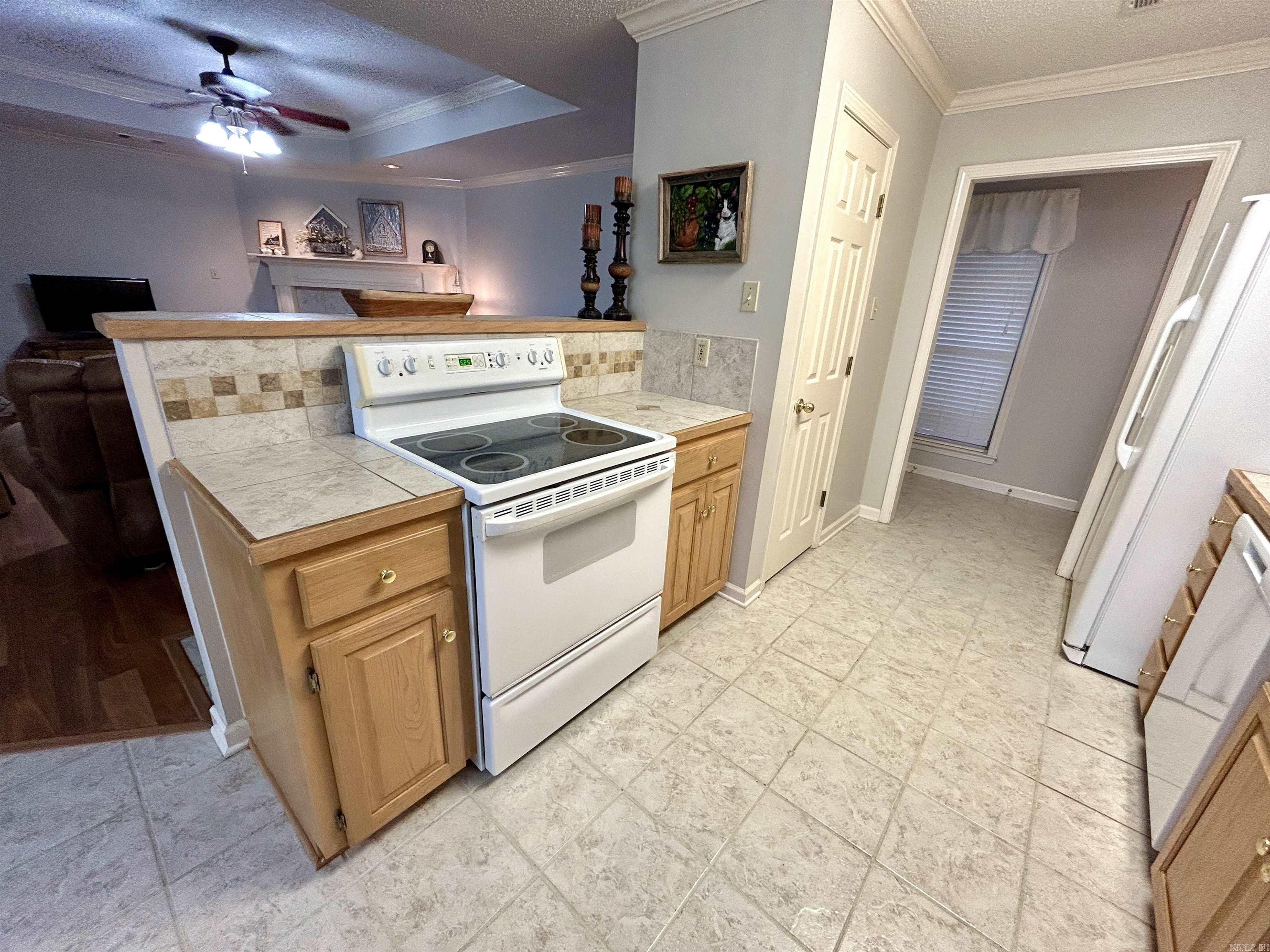 MADISON VILLAGE - Residential